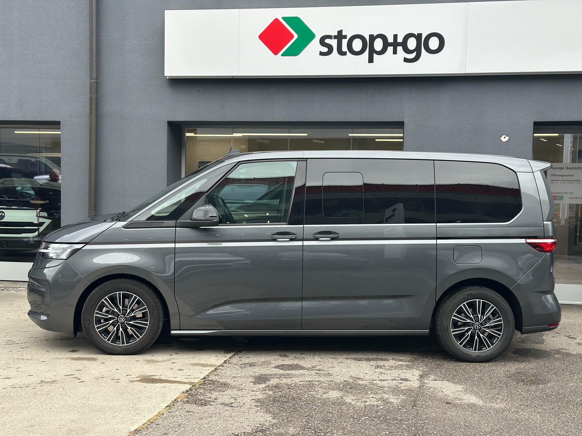 VW Multivan 1.5 eHybrid Liberty 4Motion DSG-image-1