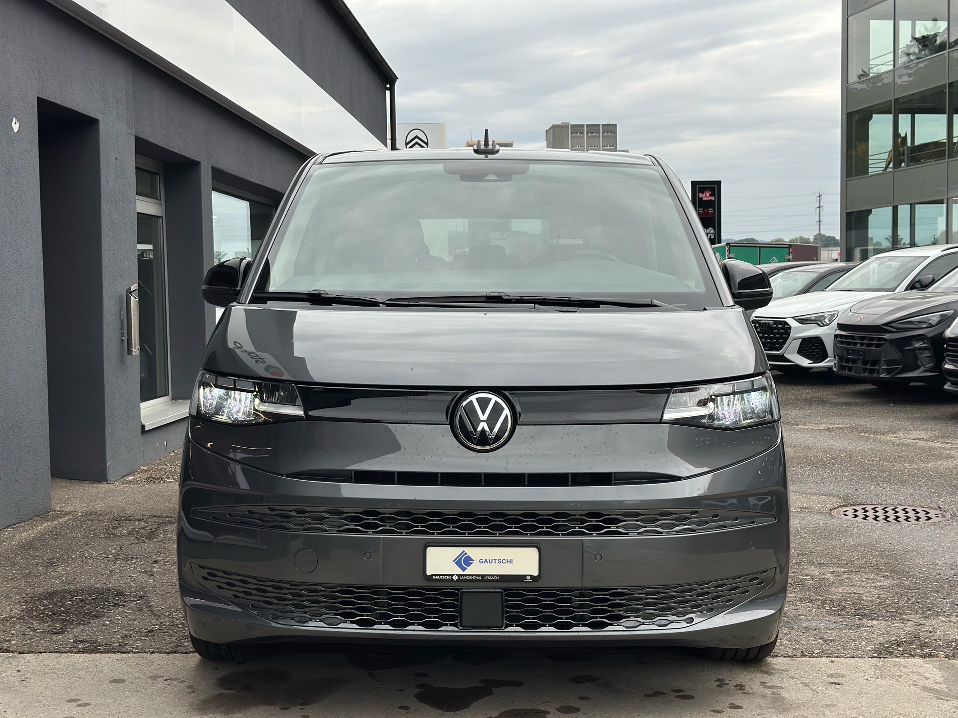 VW Multivan 1.5 eHybrid Liberty 4Motion DSG-image-3