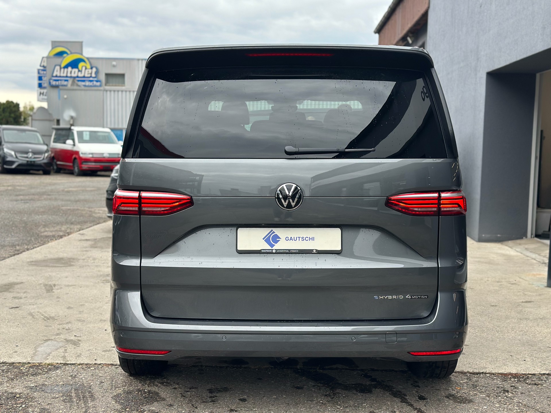VW Multivan 1.5 eHybrid Liberty 4Motion DSG-image-2