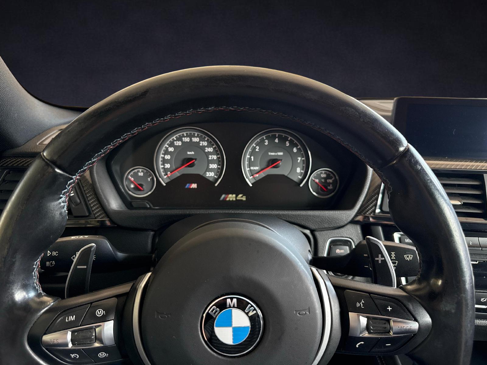 BMW 4er Reihe F82 Coupé M4-image-12
