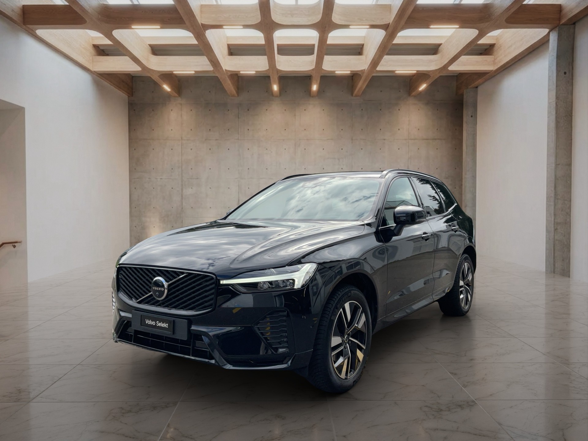 VOLVO XC60 2.0 B5 MH Plus Dark AWD