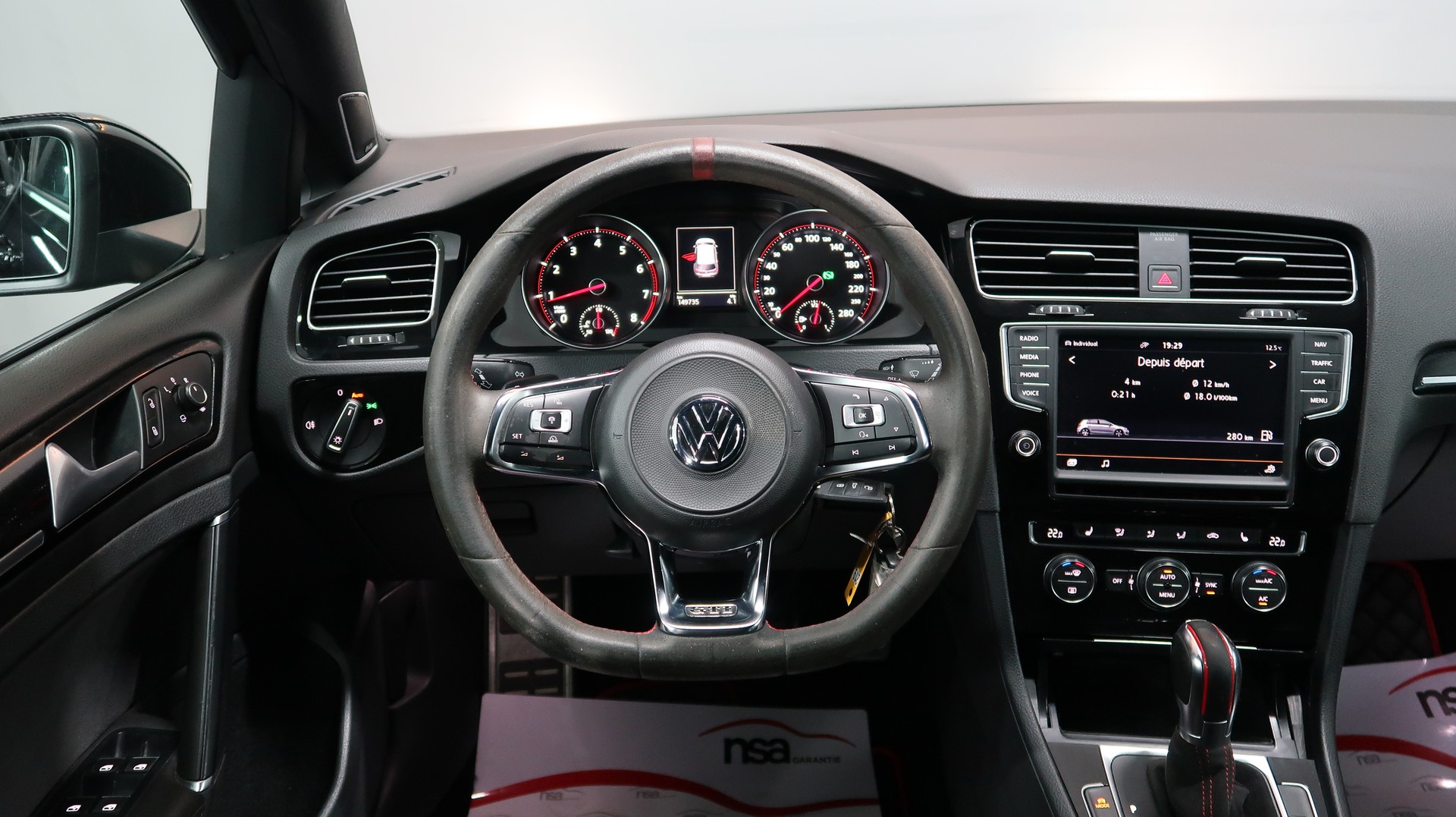 VW Golf 2.0 TSI GTI Clubsport DSG / BAQUET / CH / EXPERTISE / MFK-image-26