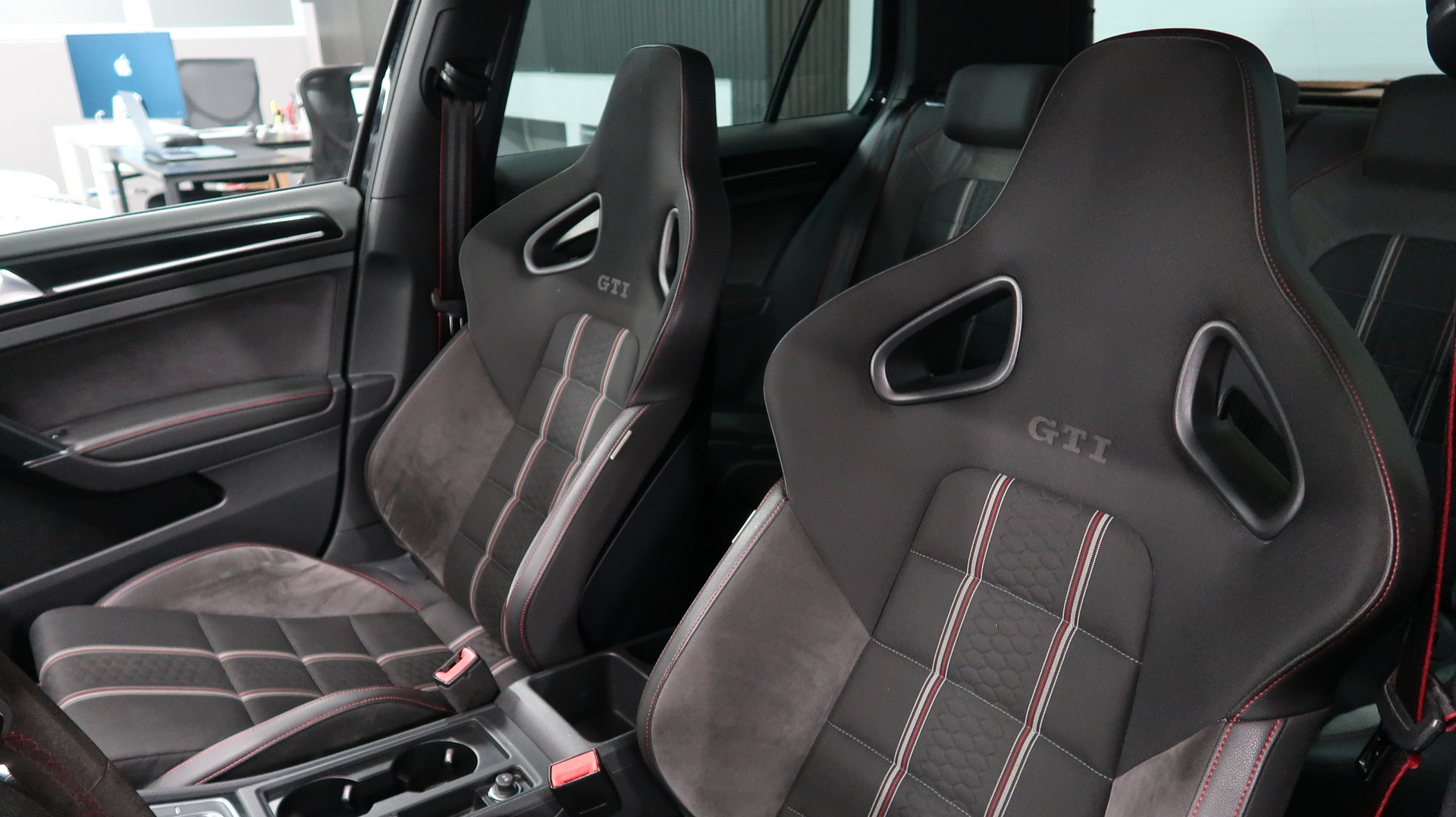 VW Golf 2.0 TSI GTI Clubsport DSG / BAQUET / CH / EXPERTISE / MFK-image-25