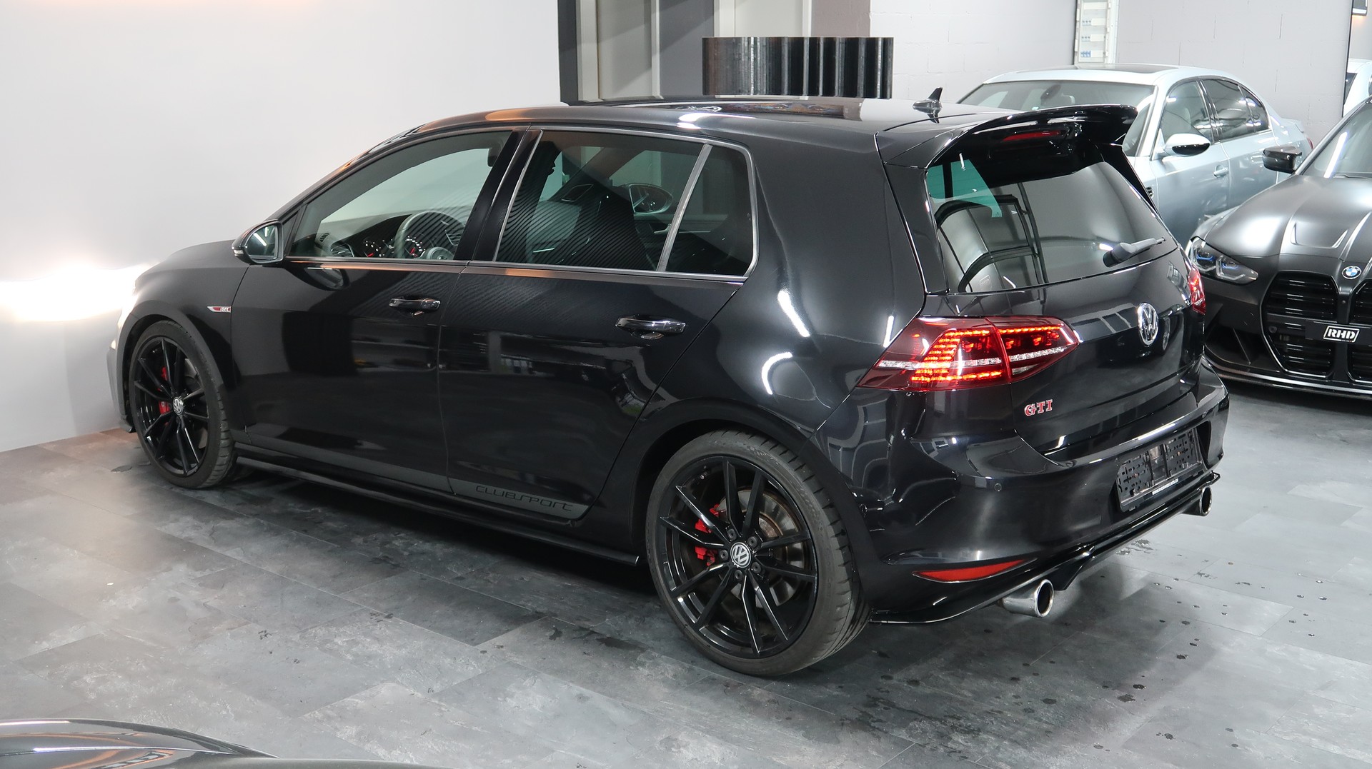 VW Golf 2.0 TSI GTI Clubsport DSG / BAQUET / CH / EXPERTISE / MFK-image-16