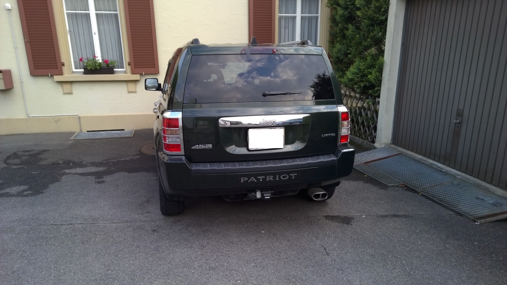 JEEP 2.4 Limited-image-1