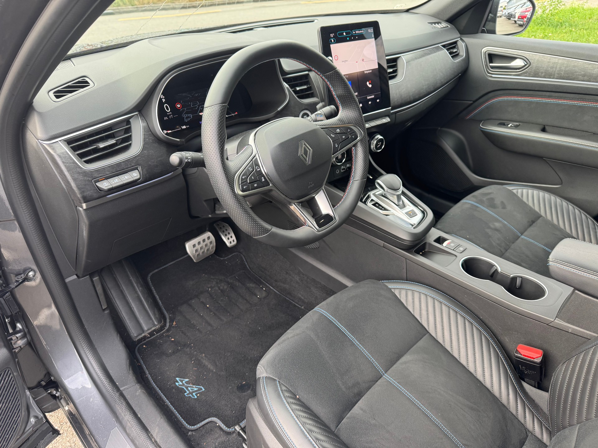 RENAULT Arkana 1.3 TCe Esprit Alpine EDC-image-19