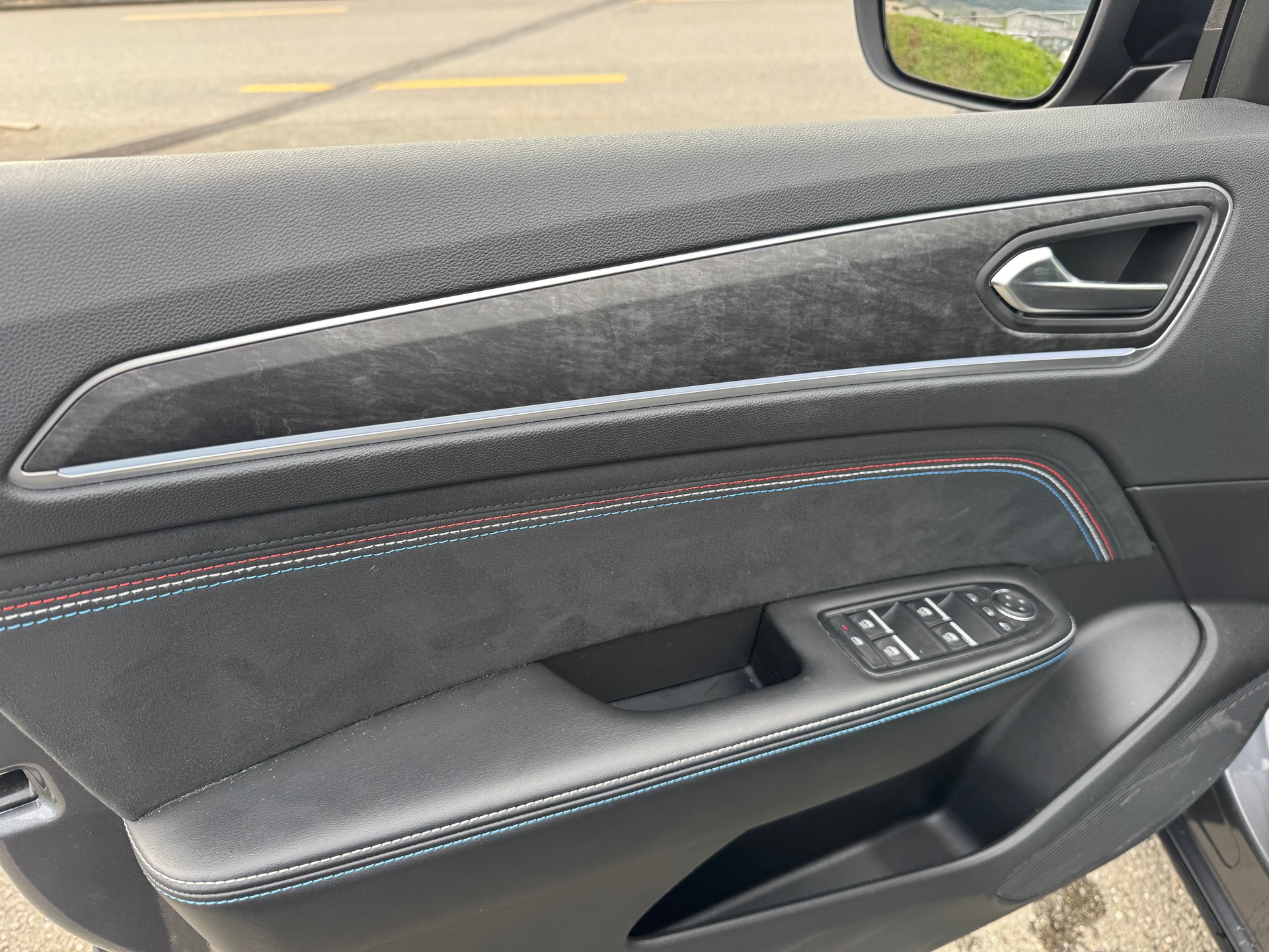 RENAULT Arkana 1.3 TCe Esprit Alpine EDC-image-15