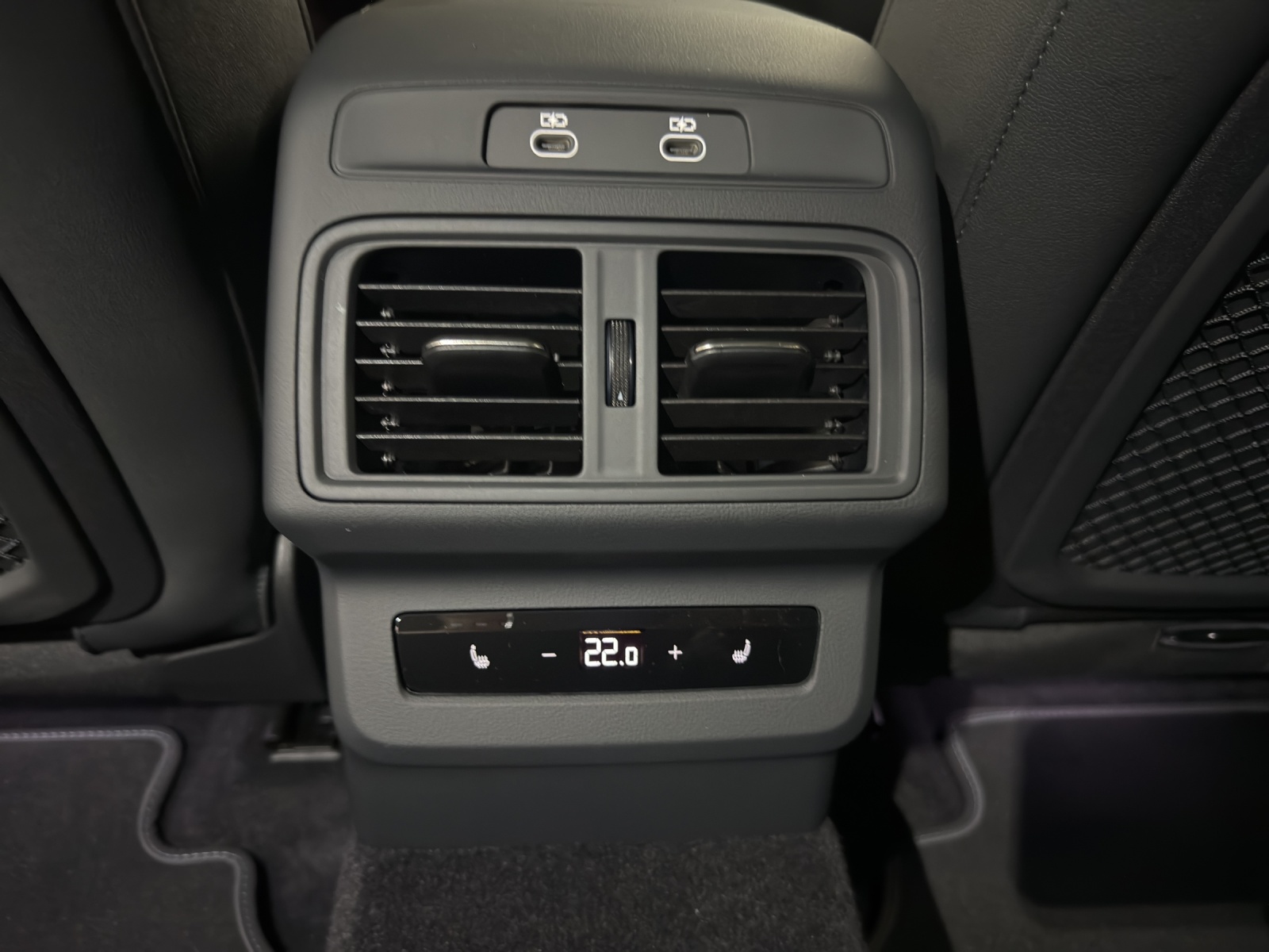AUDI Q5 TFSI quatto 200 kW S-tronic-image-10