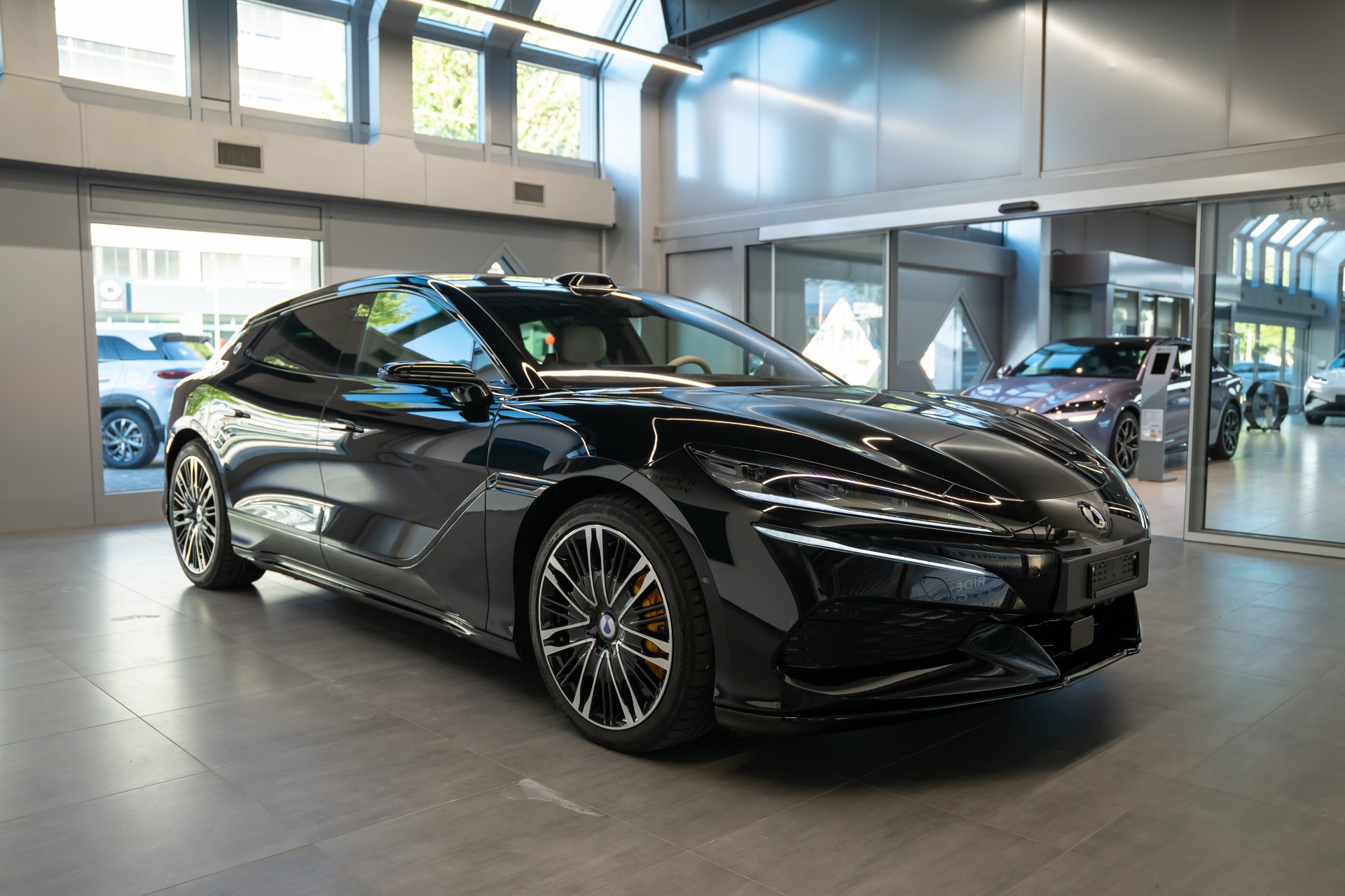 DENZA DENZA Z9 GT AWD EV-image-6
