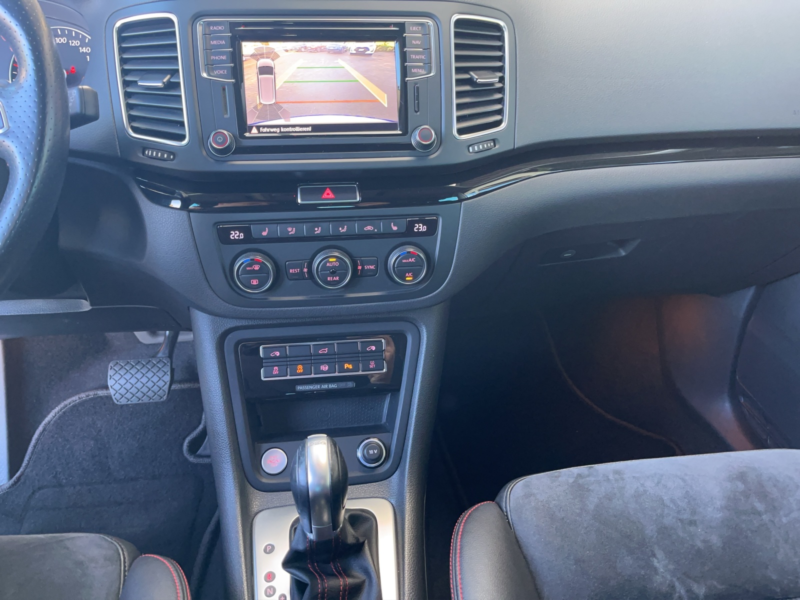 SEAT Alhambra 1.4 TSI FR Line DSG-image-11