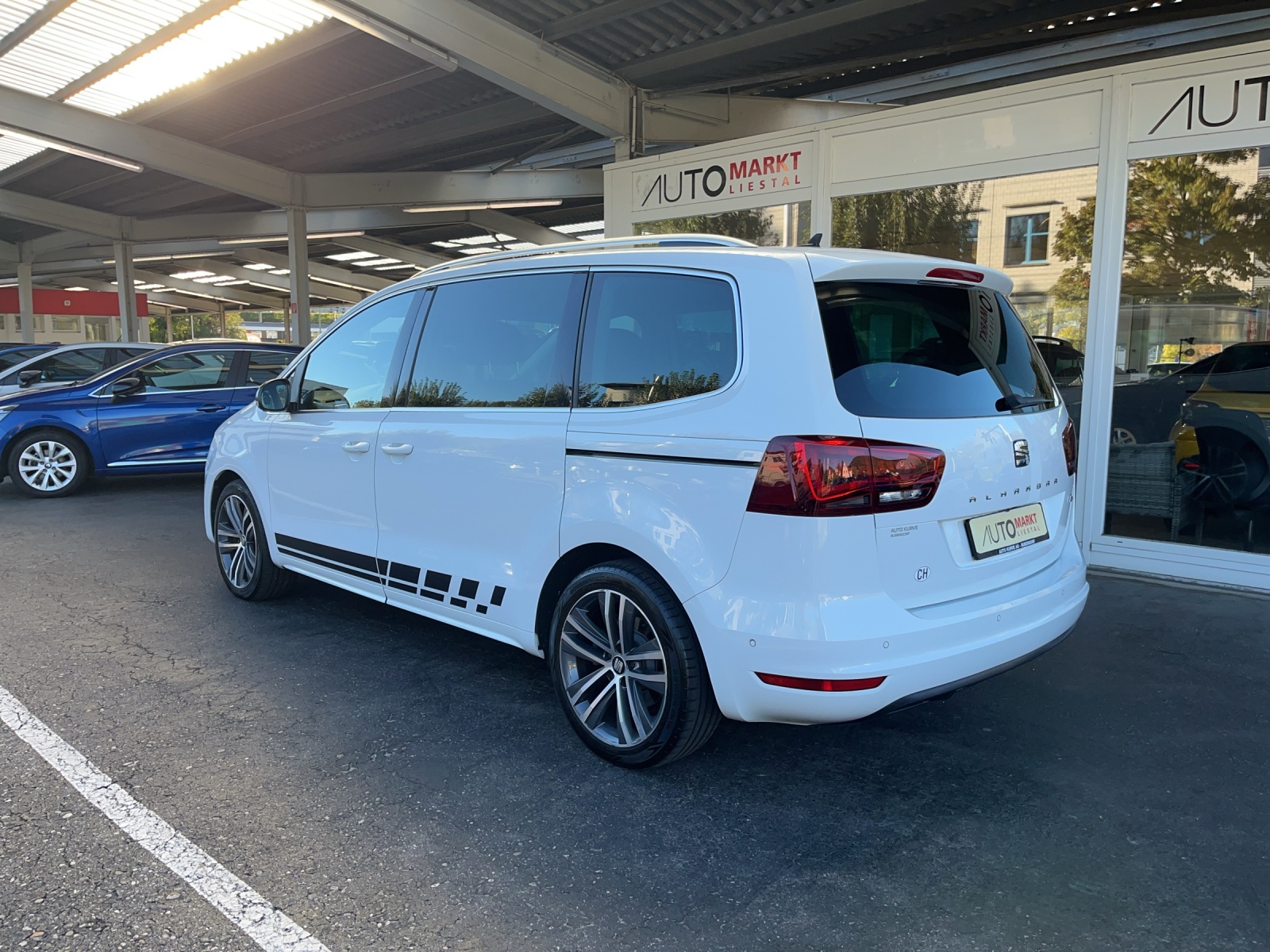 SEAT Alhambra 1.4 TSI FR Line DSG-image-2