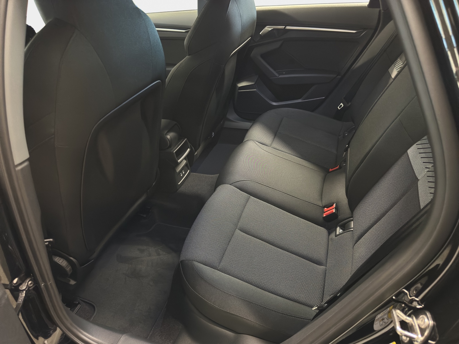 AUDI A3 Sportback TFSI 85 kW Ambition S-tronic-image-11