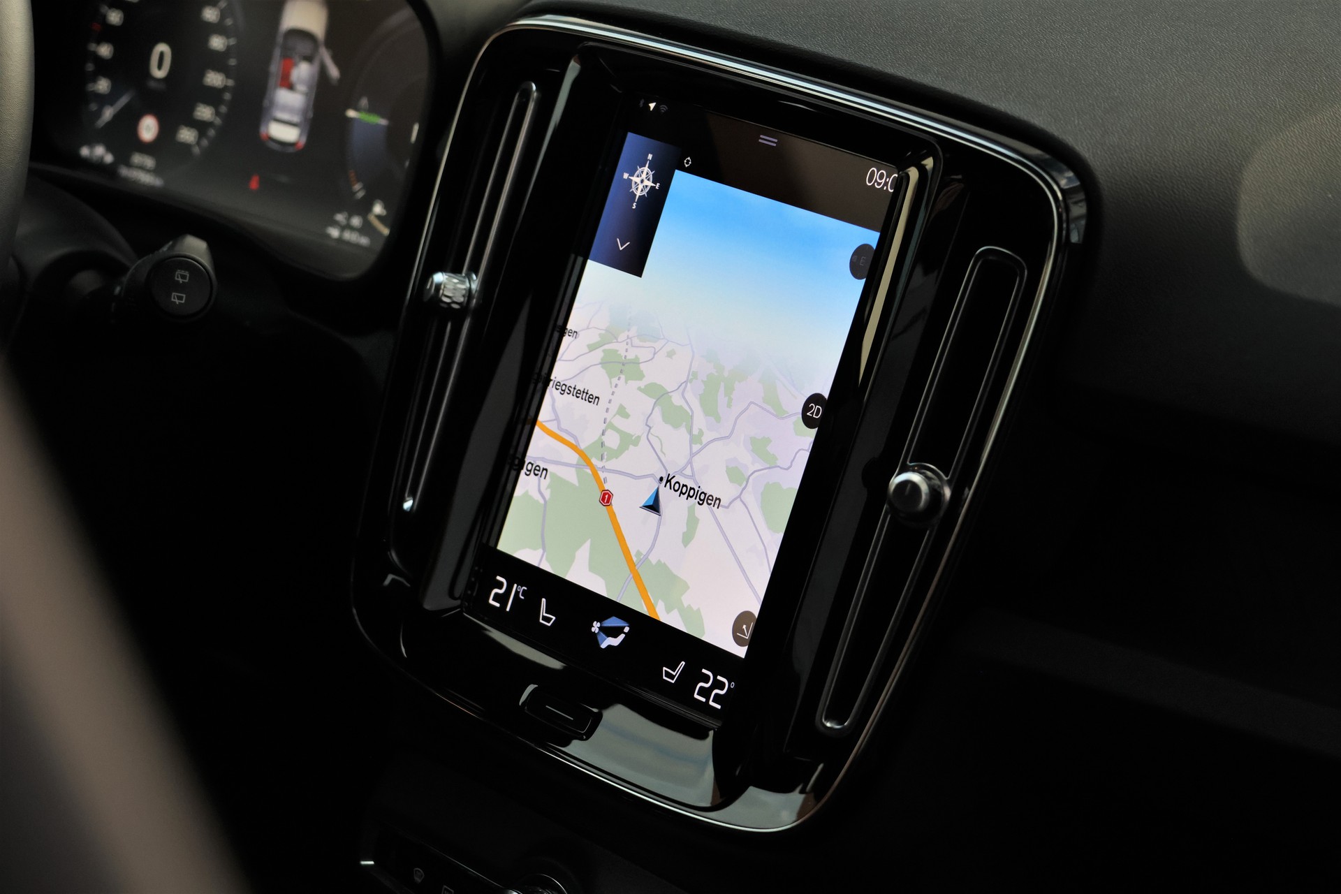 VOLVO XC40 T4 PHEV Plus Dark DCT (CH)-image-19