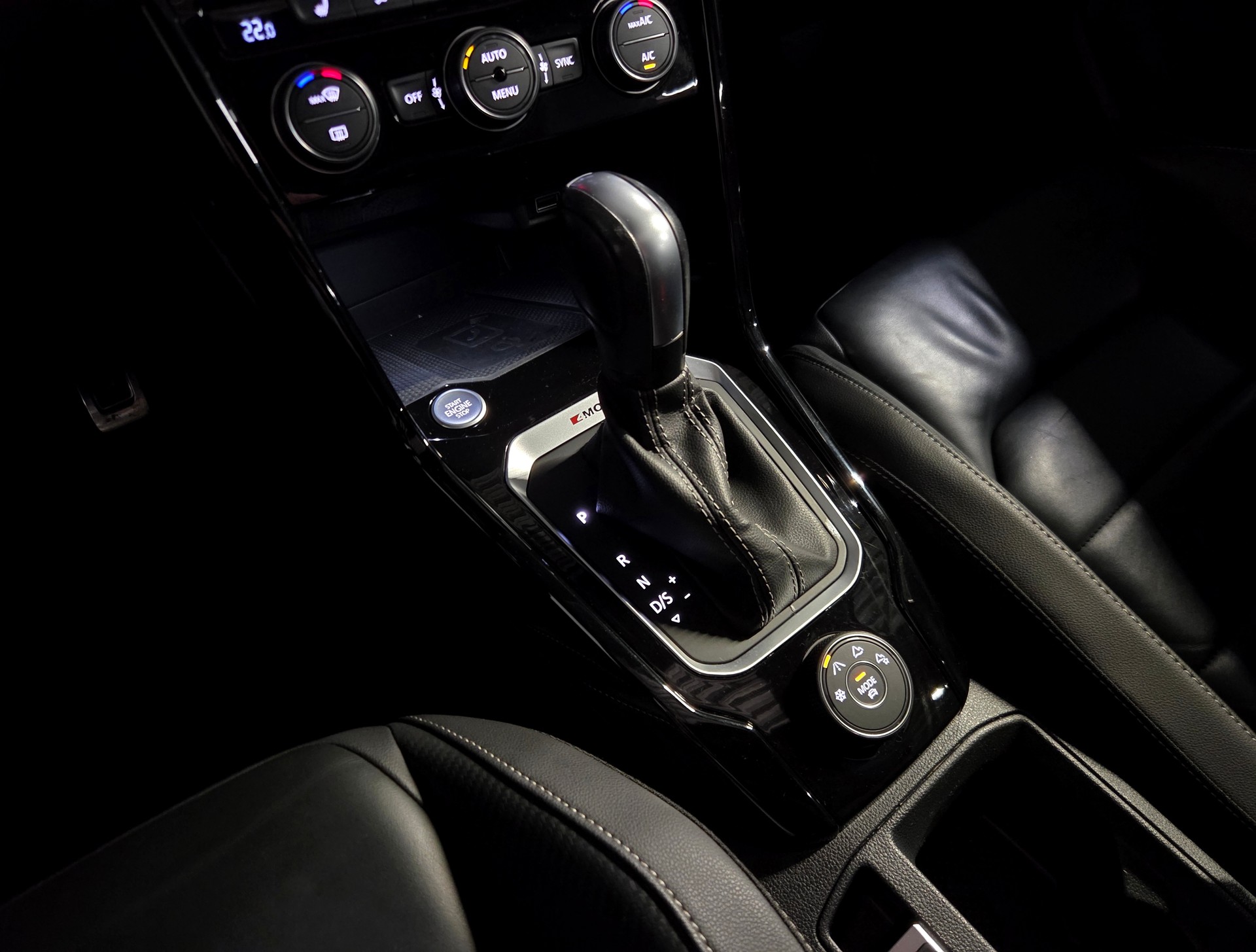 VW T-Roc 2.0 TSI R DSG 4motion-image-15