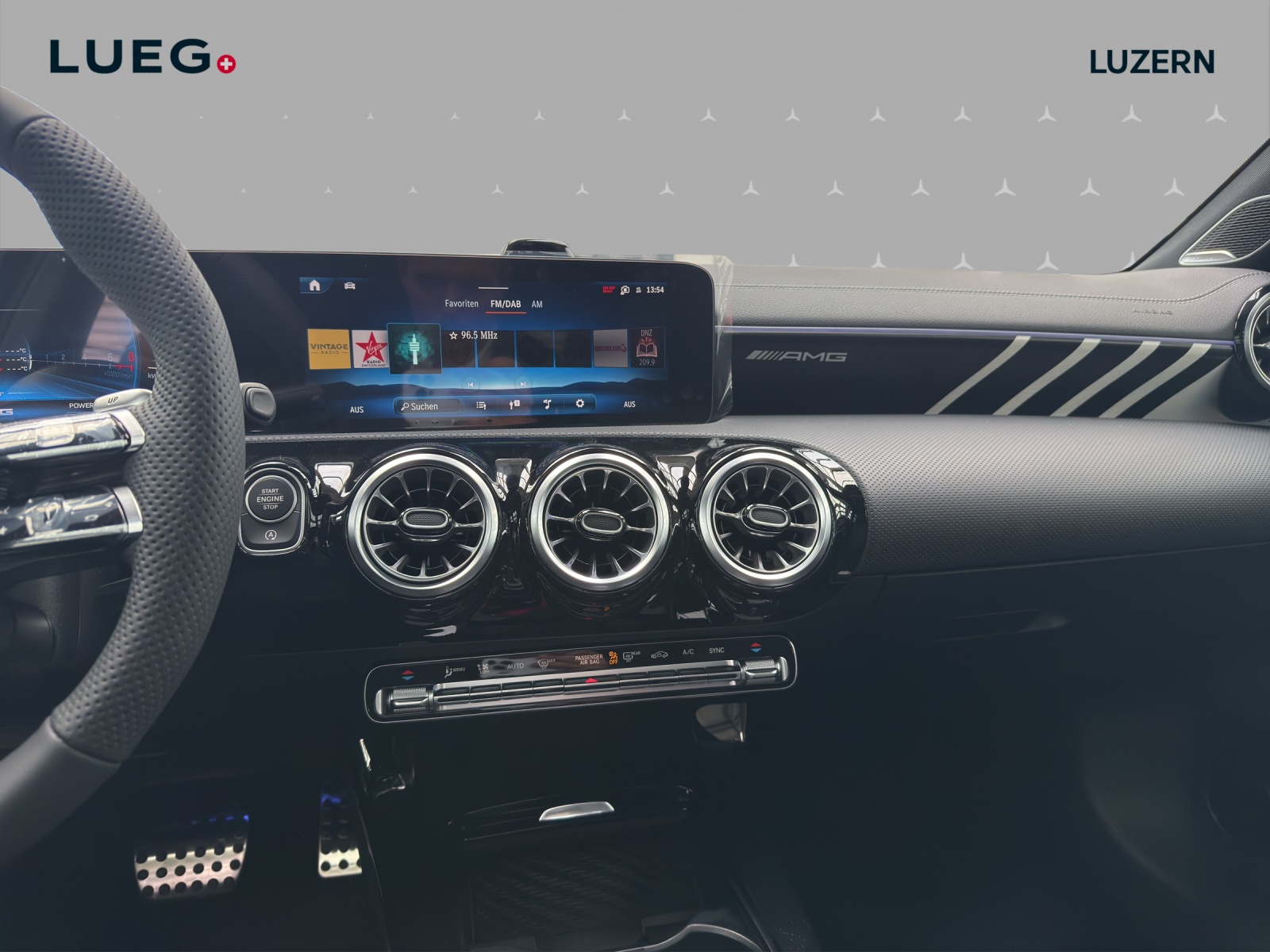 MERCEDES-BENZ A AMG 35 4Matic 8G-DCT-image-11