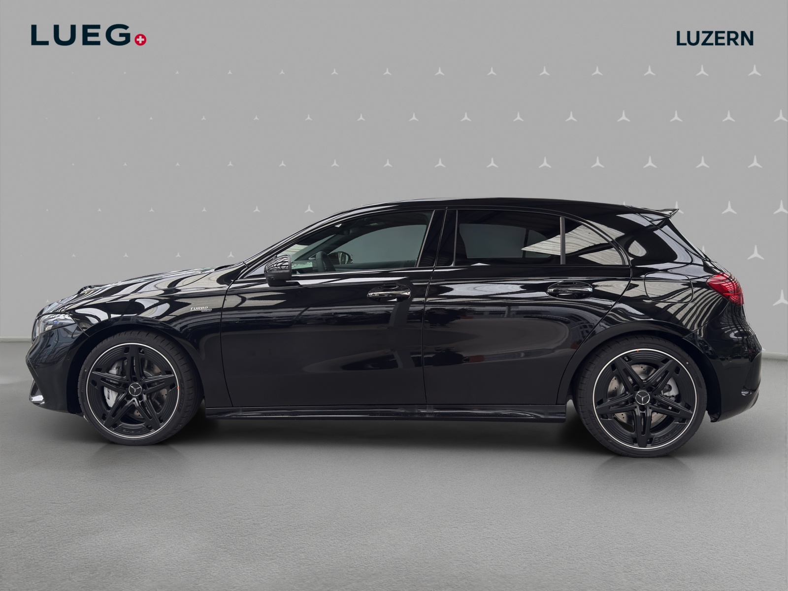MERCEDES-BENZ A AMG 35 4Matic 8G-DCT-image-1