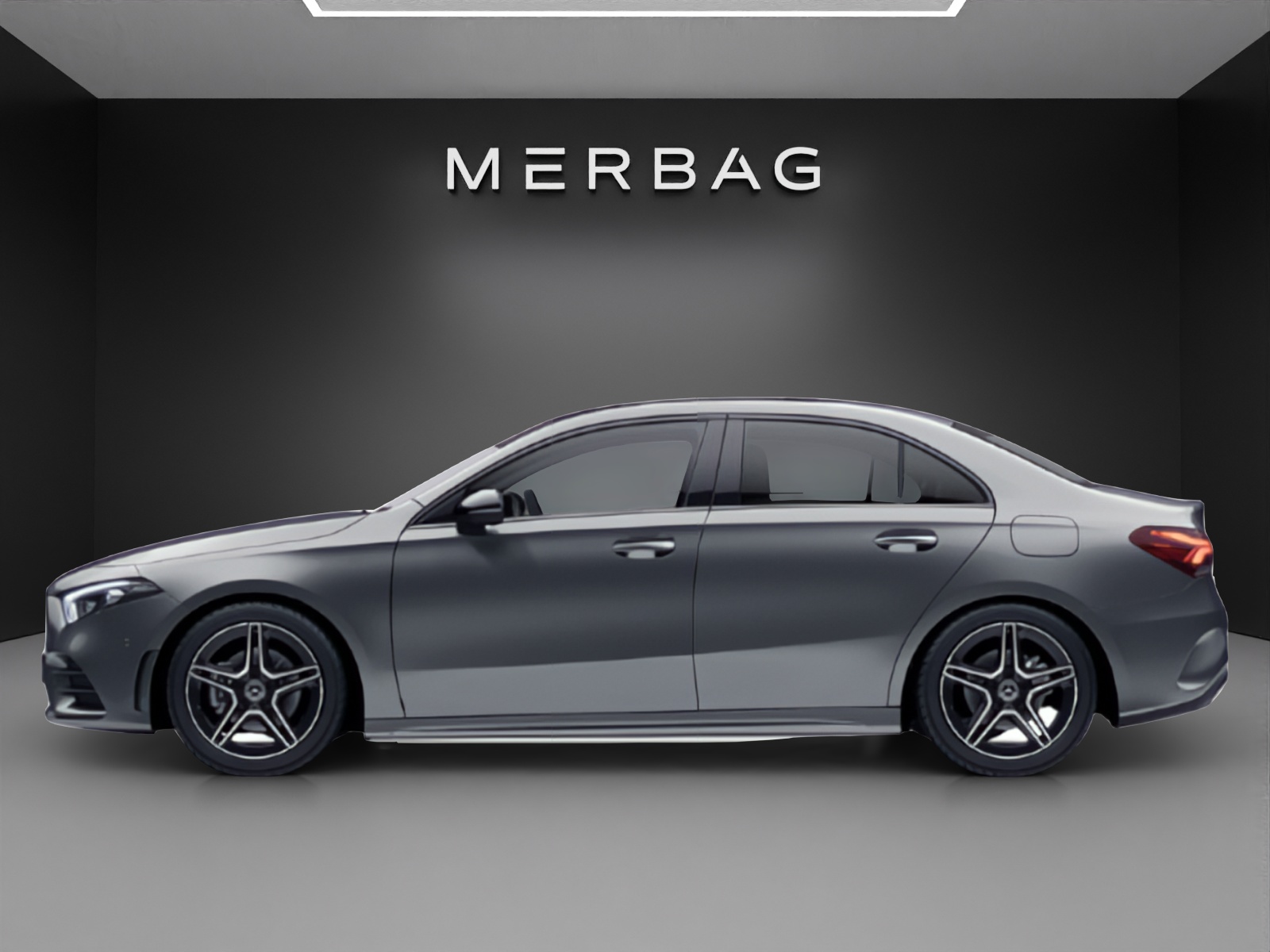 MERCEDES-BENZ A 200 AMG Line 7G-DCT-image-2