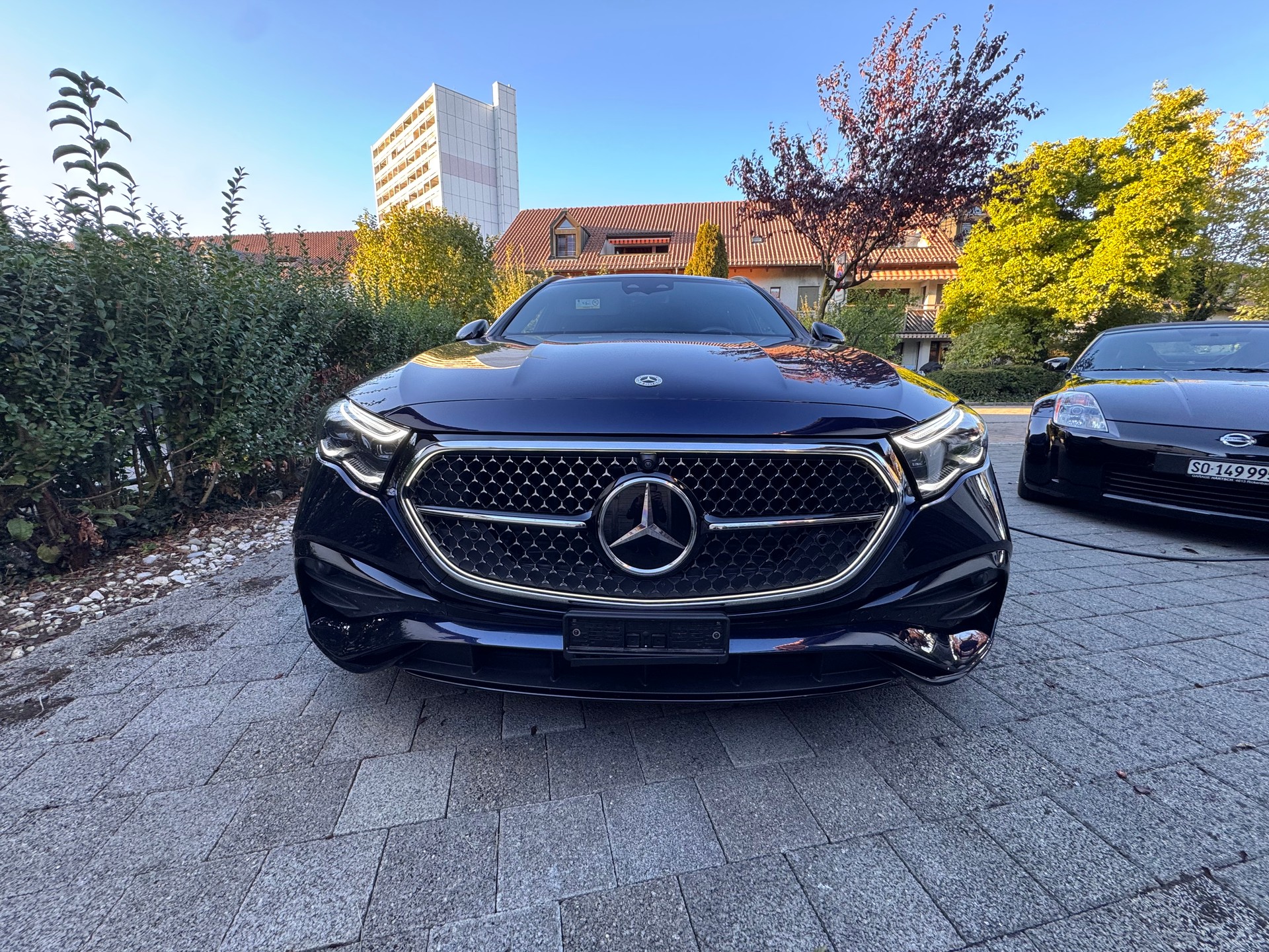 MERCEDES-BENZ E 300 de AMG Line 4matic-image-1