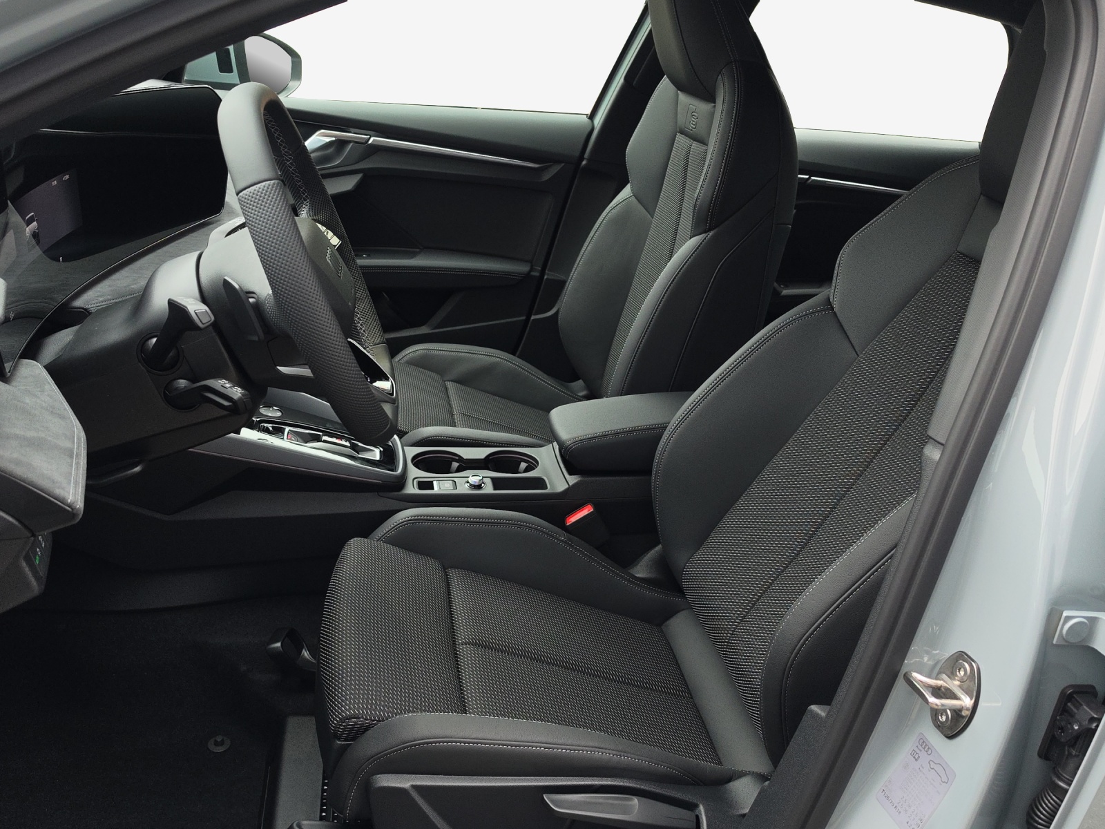 AUDI A3 Sportback TFSI 85 kW Ambition S-tronic-image-7