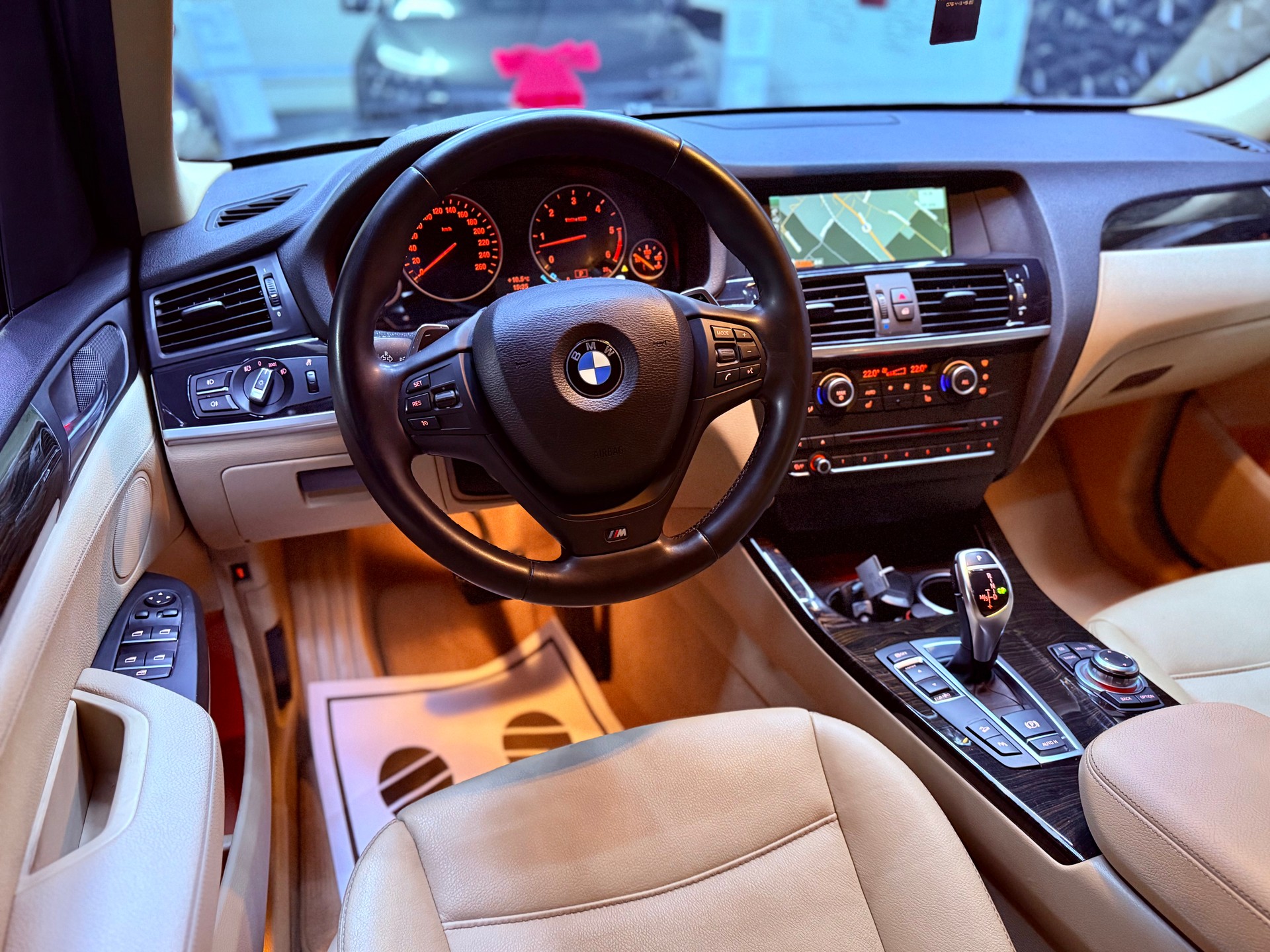 BMW X3 xDrive 35d Steptronic M Sportpaket-image-13