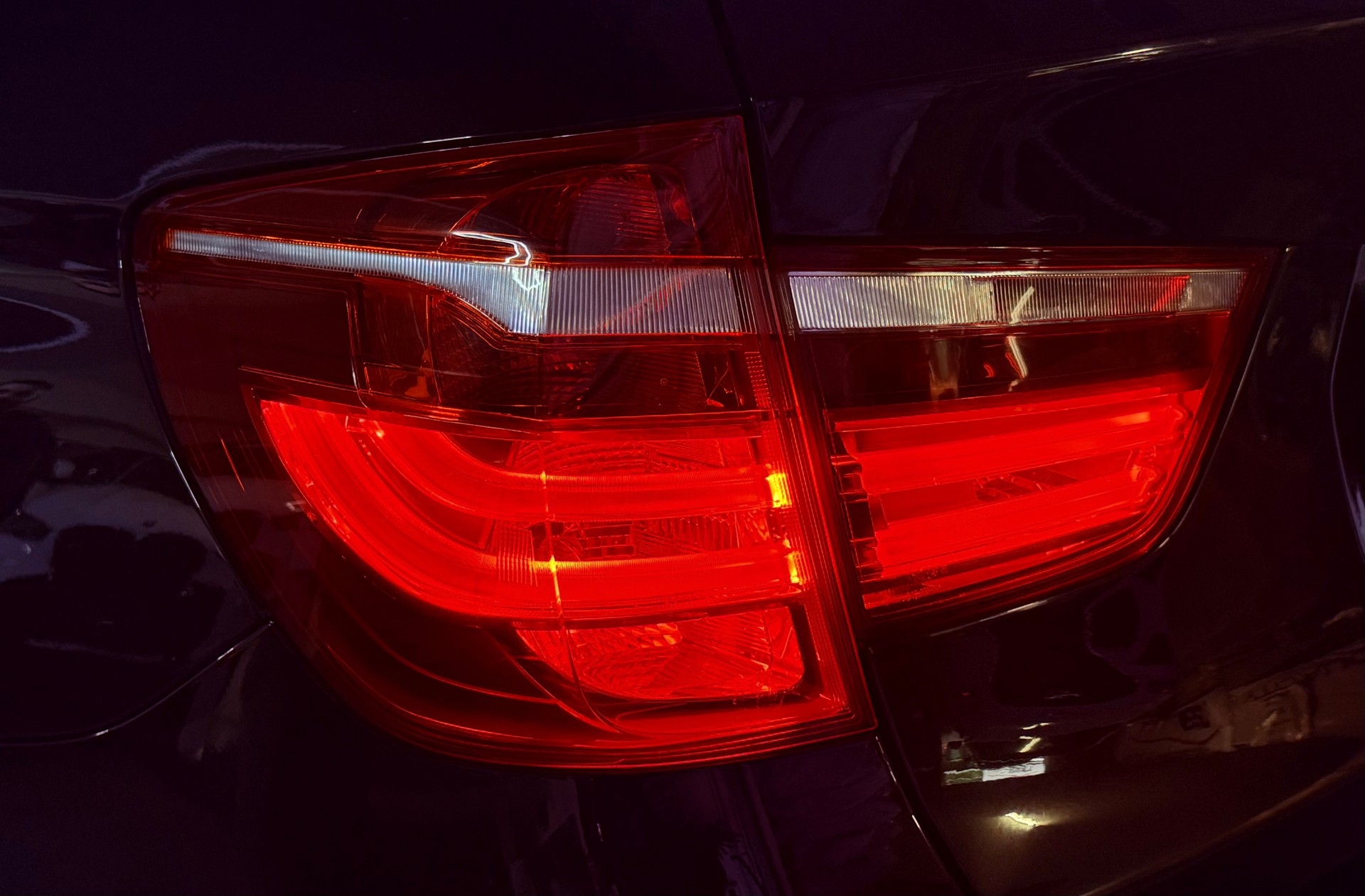 BMW X3 xDrive 35d Steptronic M Sportpaket-image-9