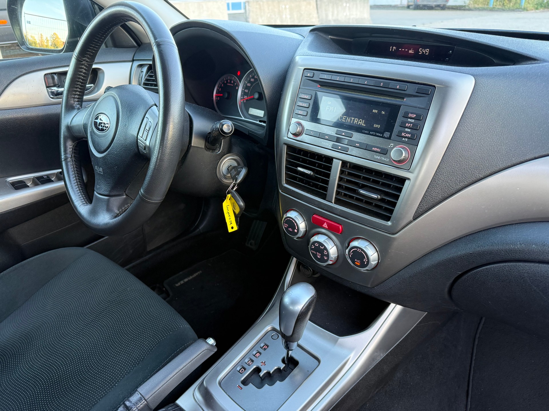 SUBARU Impreza 1.5R Swiss Automatic-image-11