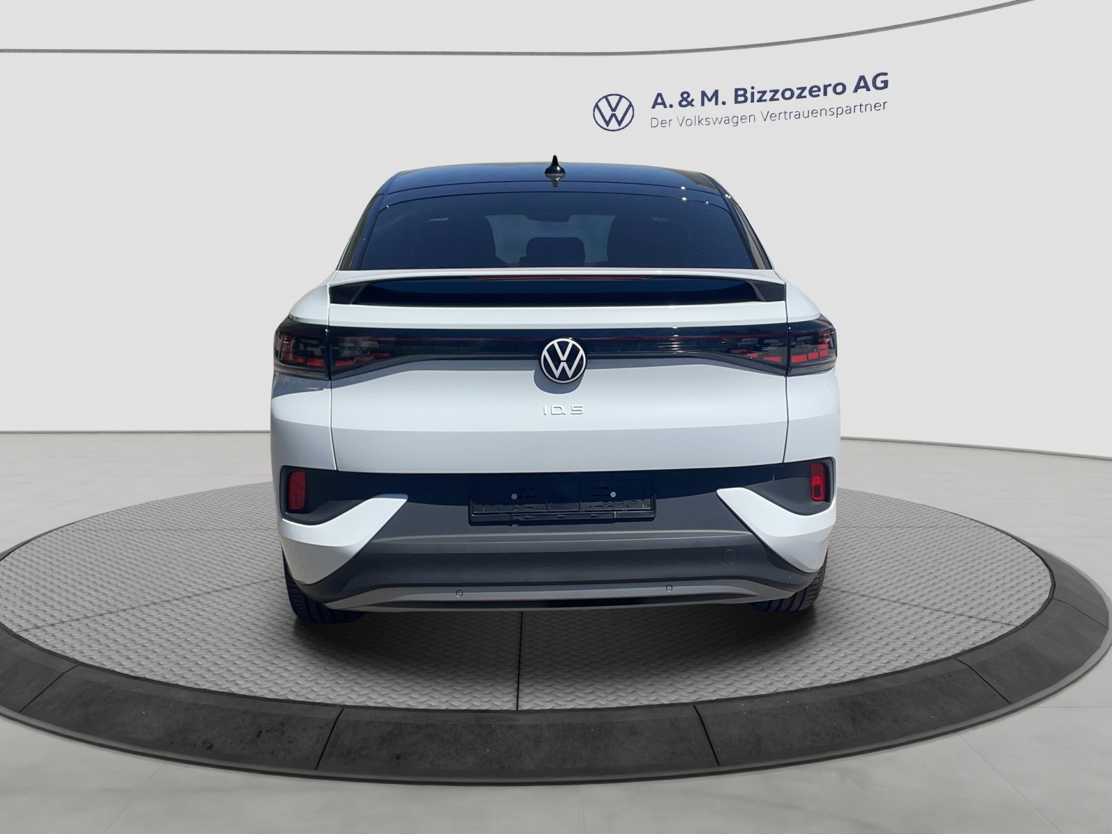 VW ID.5 Pro Performance 77 kWh-image-3