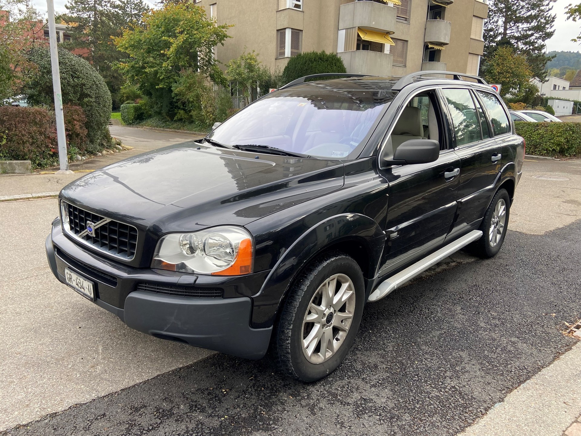 VOLVO XC90 2.5T AWD Geartronic-image-1