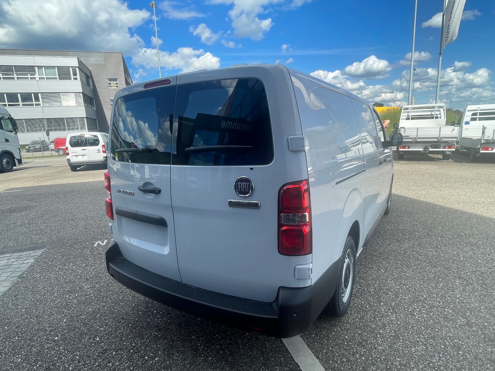FIAT Scudo 2.0 MJ L3 Swiss Plus AT-image-3