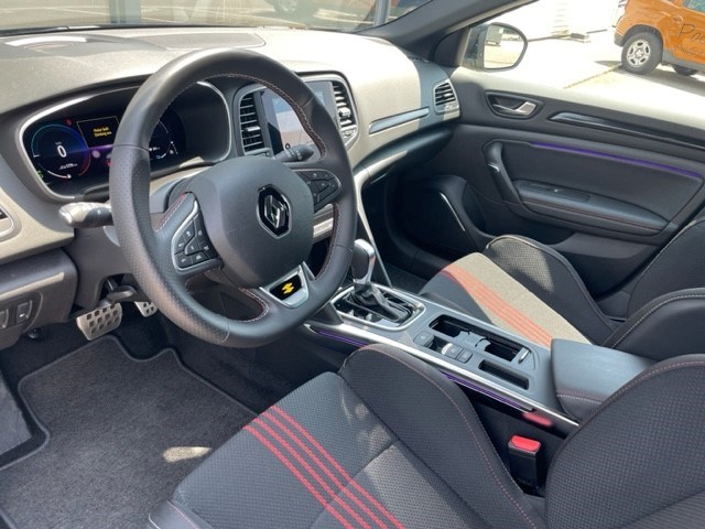 RENAULT Mégane 1.6 E-Tech Plug-in R.S.-image-8