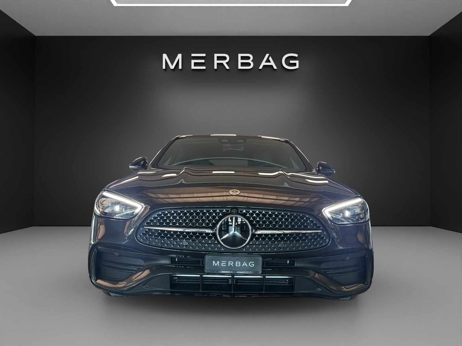 MERCEDES-BENZ C 300e 4 Matic-image-2