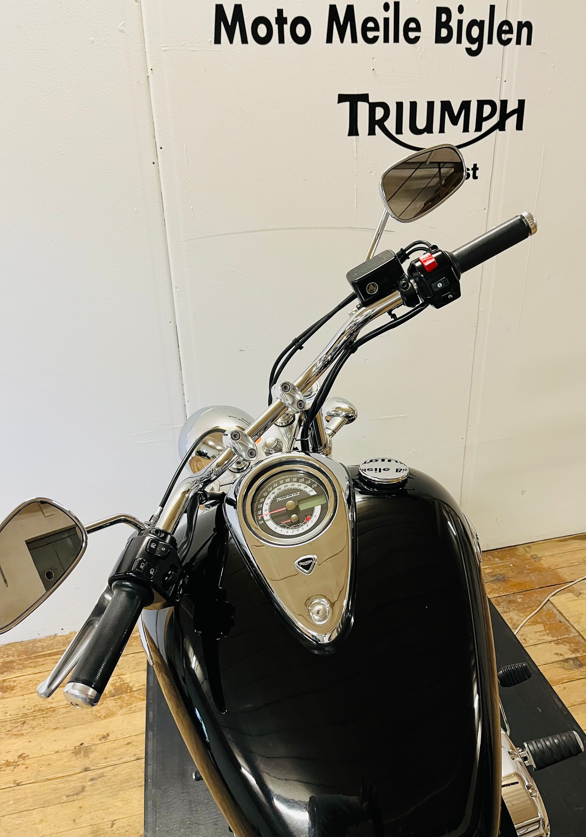 TRIUMPH Thunderbird ABS-image-8