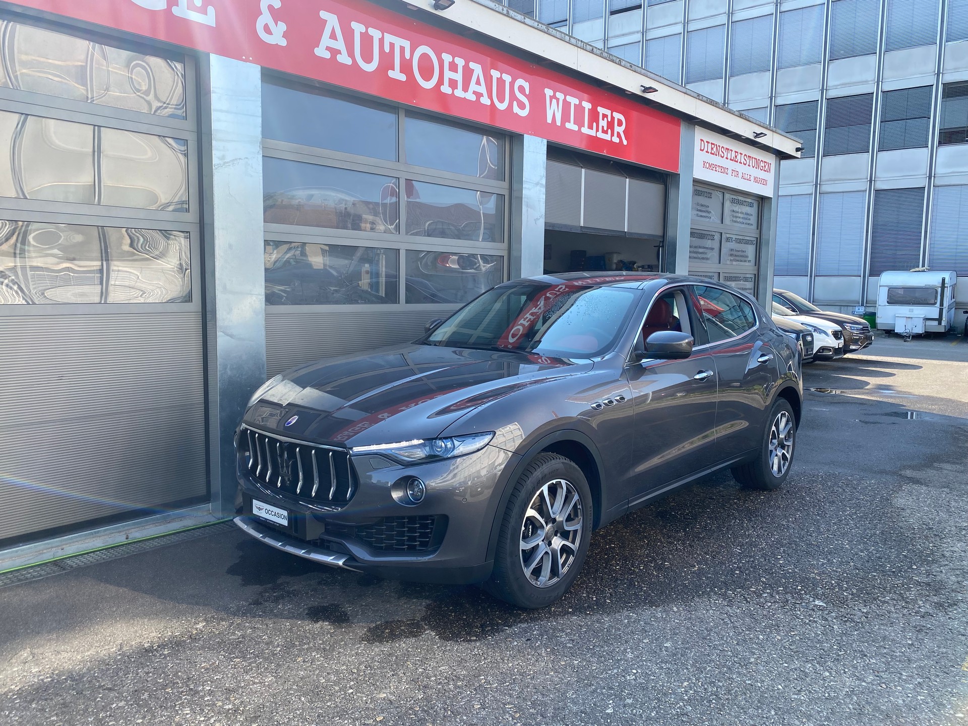 MASERATI Levante S 3.0 V6 Automatica-image-0