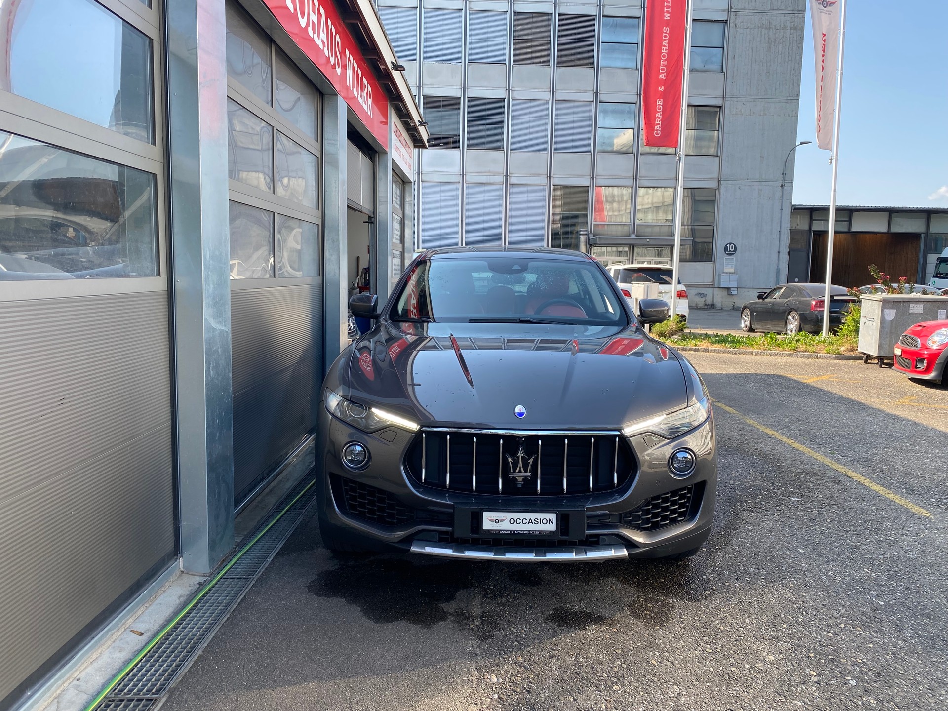 MASERATI Levante S 3.0 V6 Automatica-image-1
