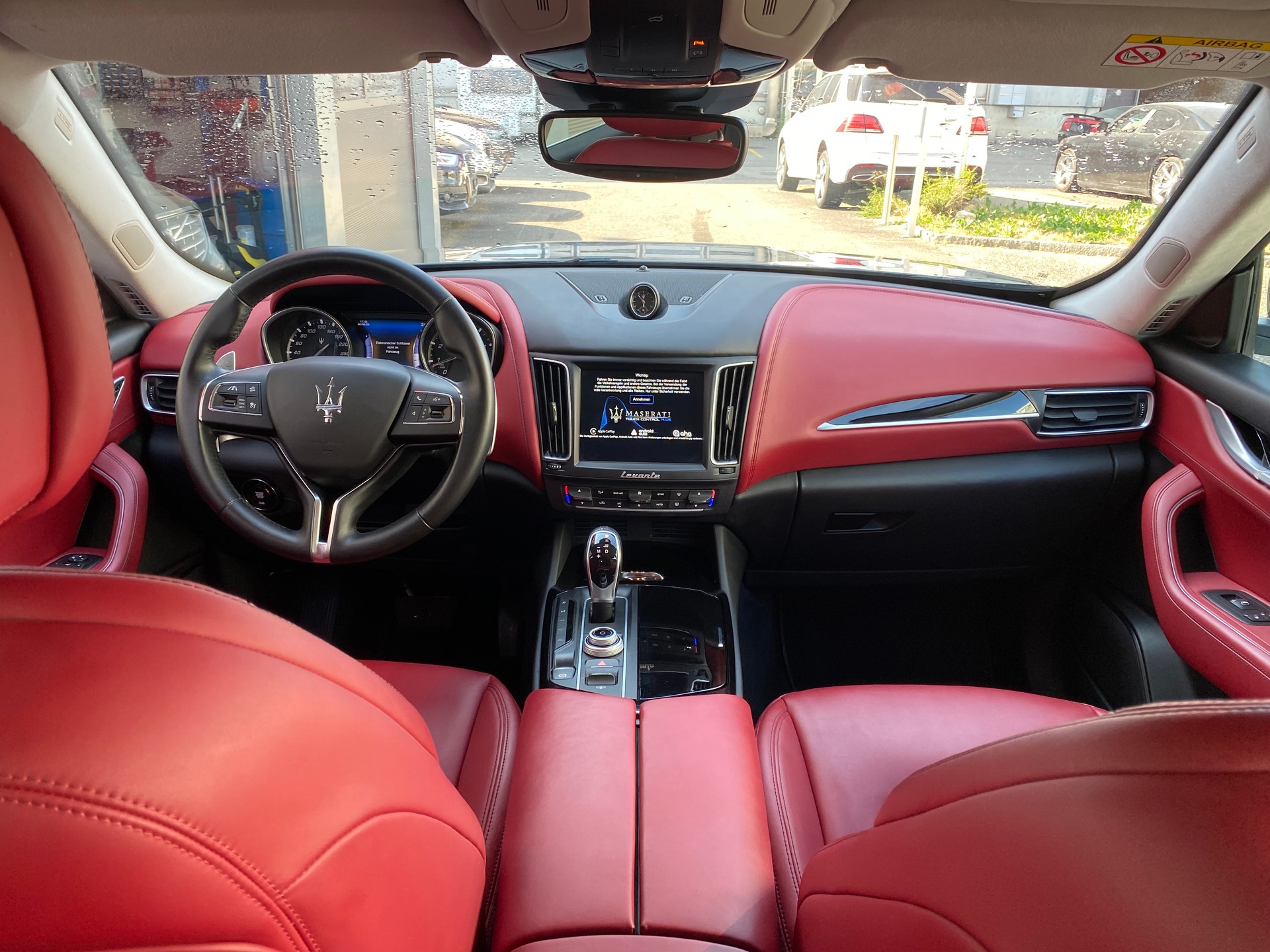 MASERATI Levante S 3.0 V6 Automatica-image-8