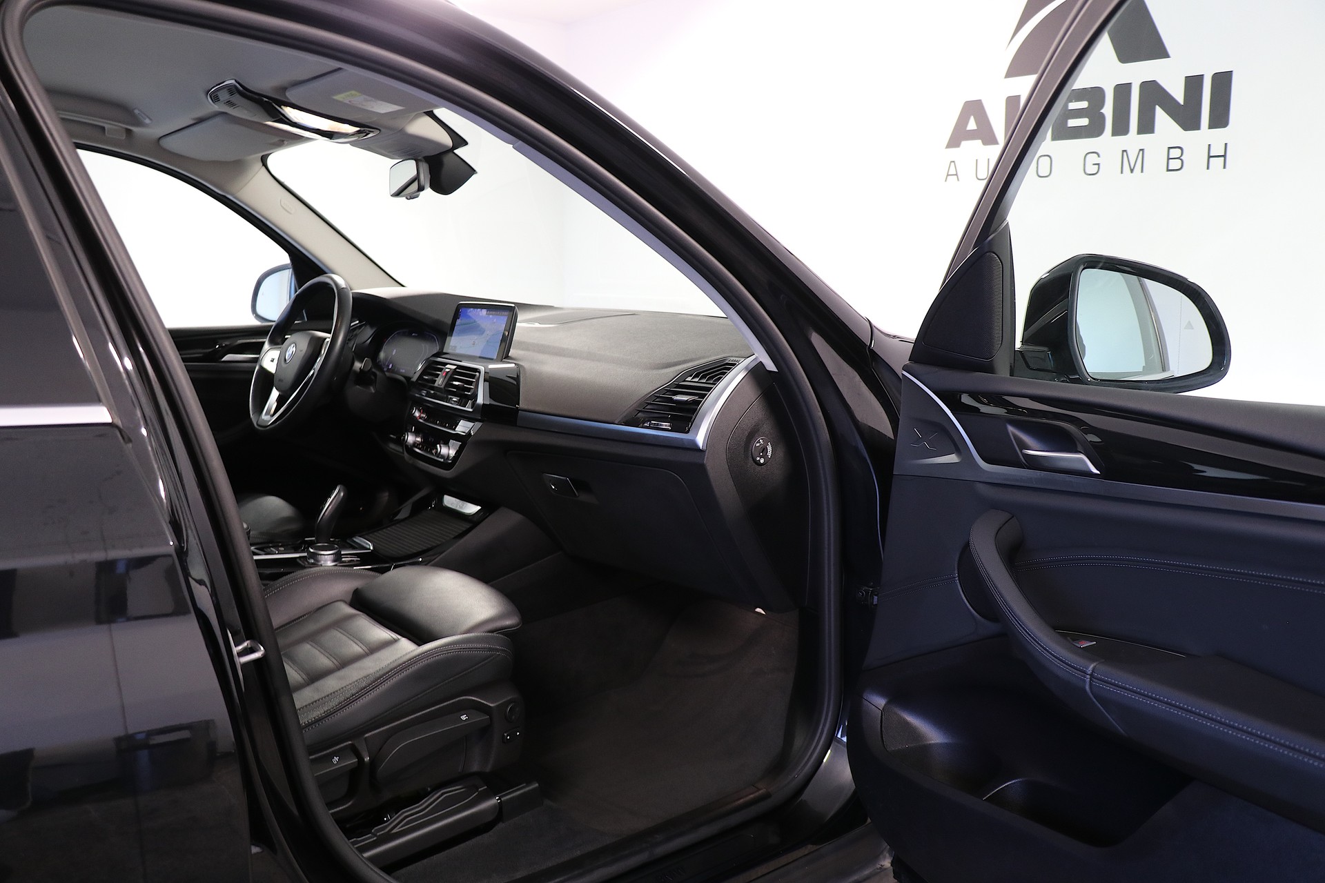 BMW X3 xDrive 30e-image-10