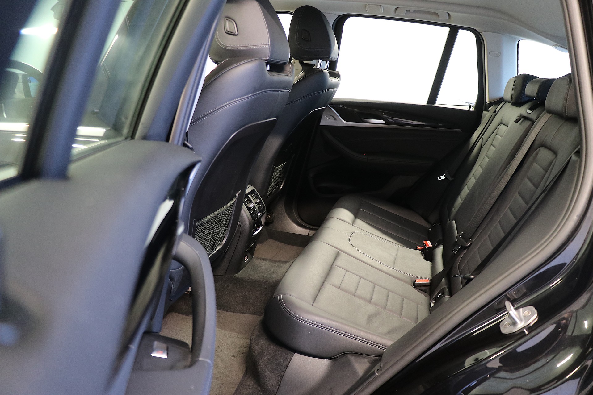 BMW X3 xDrive 30e-image-14