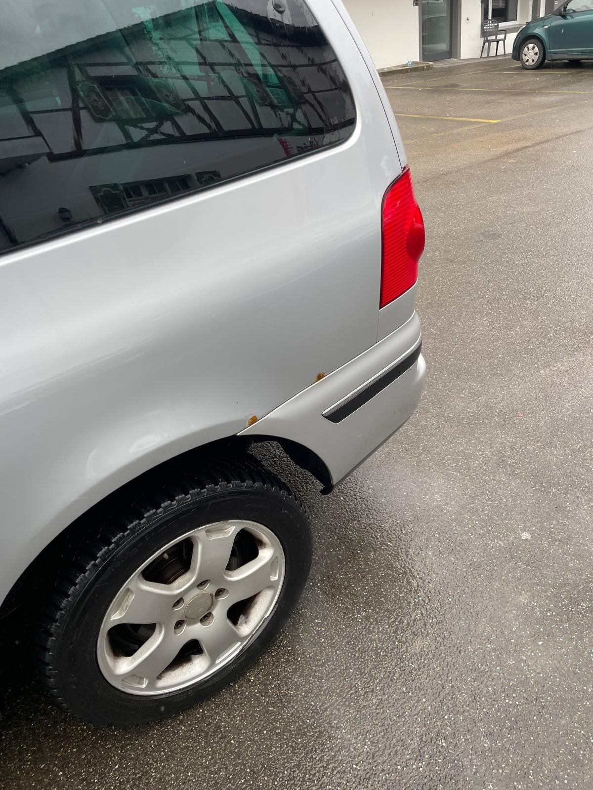 VW Sharan 1.9 TDI Freestyle 4Motion-image-1