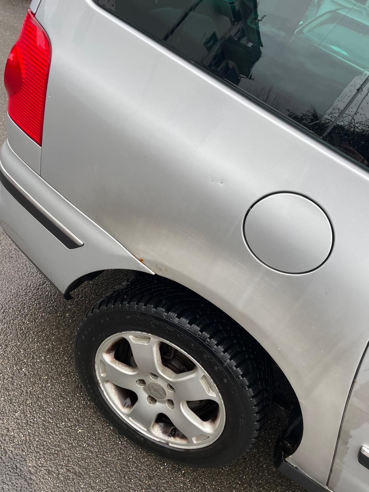VW Sharan 1.9 TDI Freestyle 4Motion-image-9