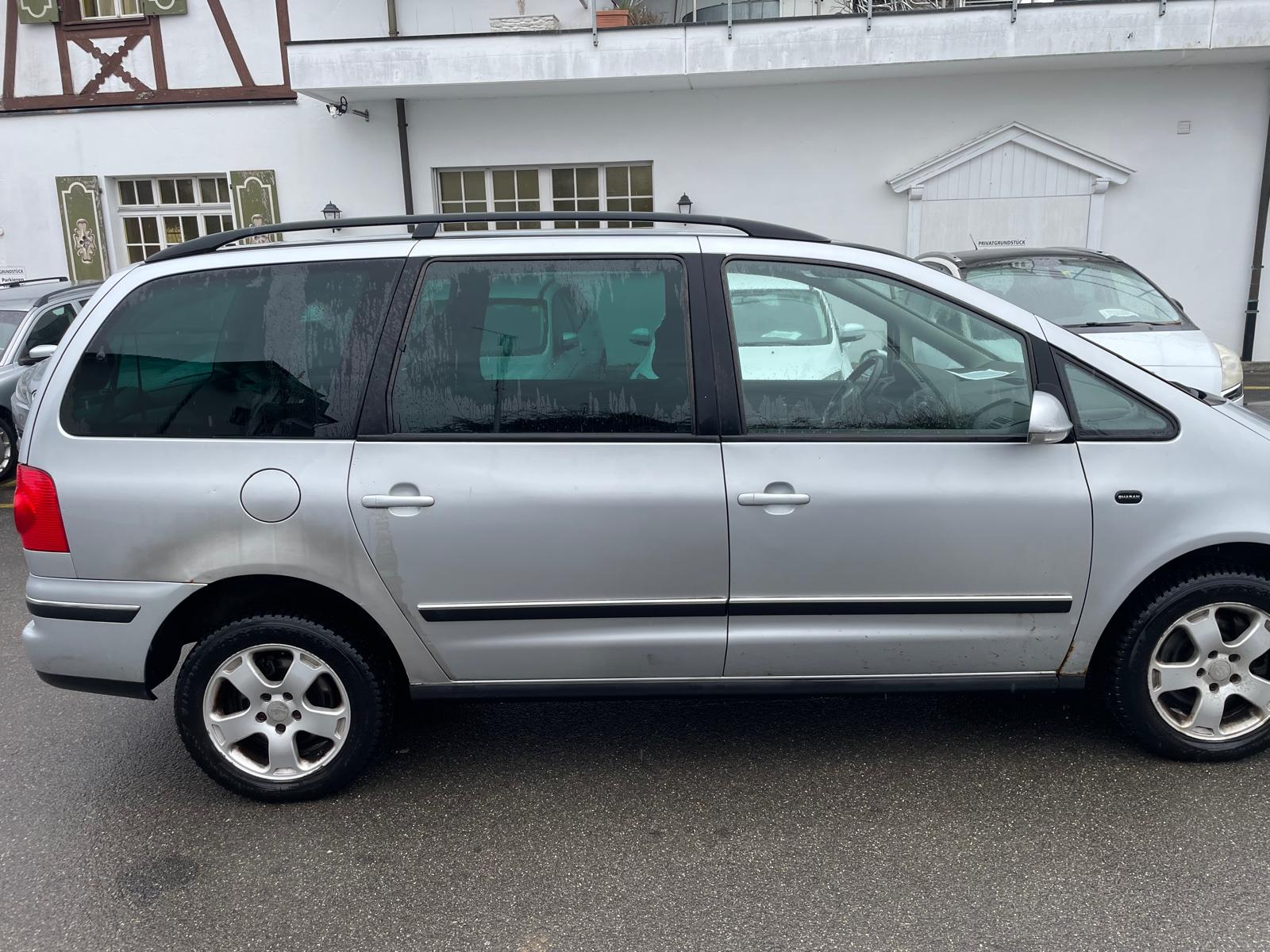 VW Sharan 1.9 TDI Freestyle 4Motion-image-8