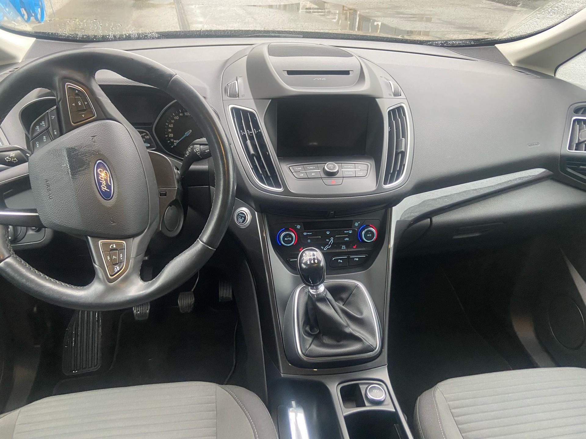 FORD GrC-Max 1.5 SCTi Titanium X-image-7