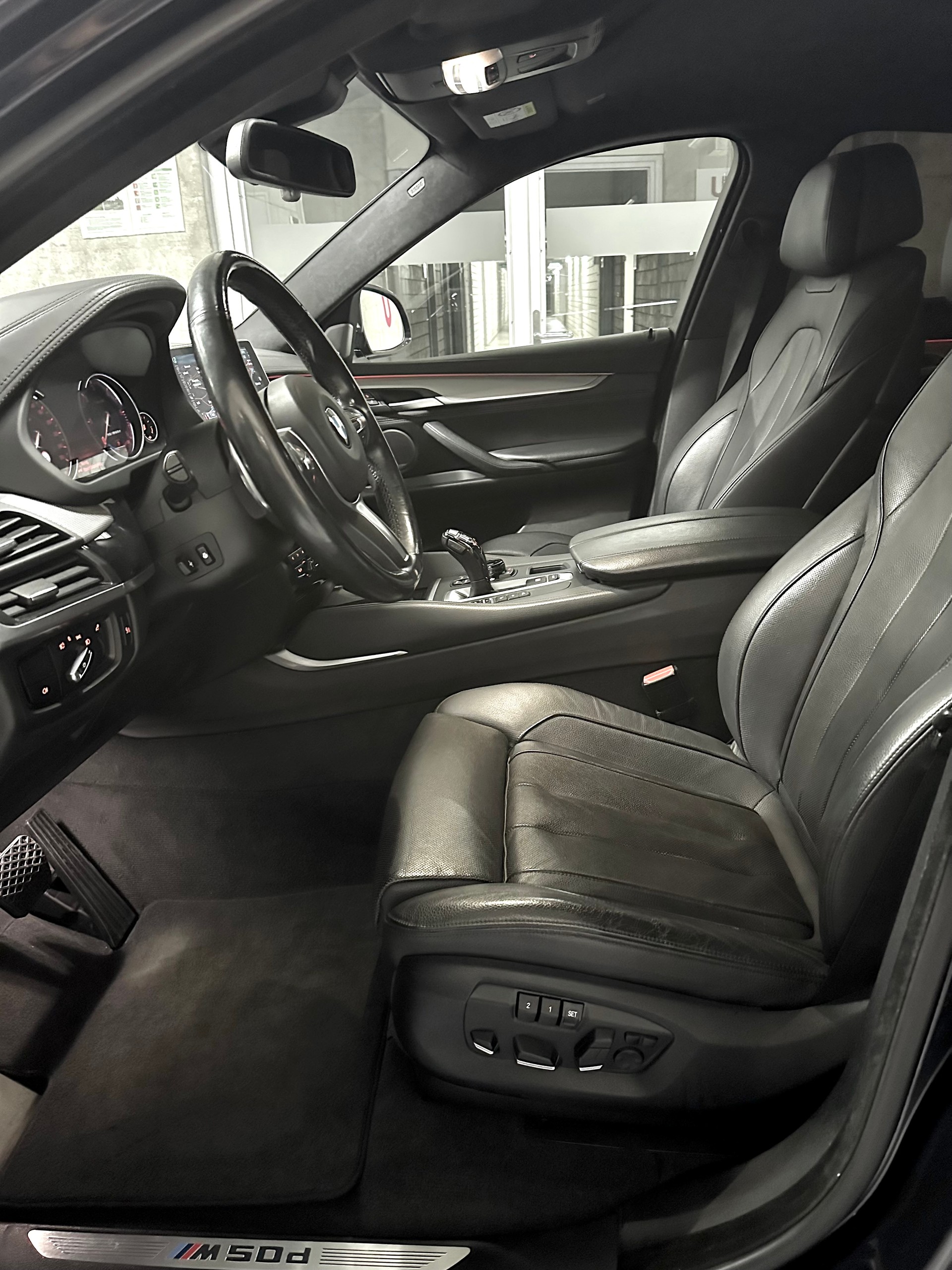 BMW X6 M50d Steptronic-image-11