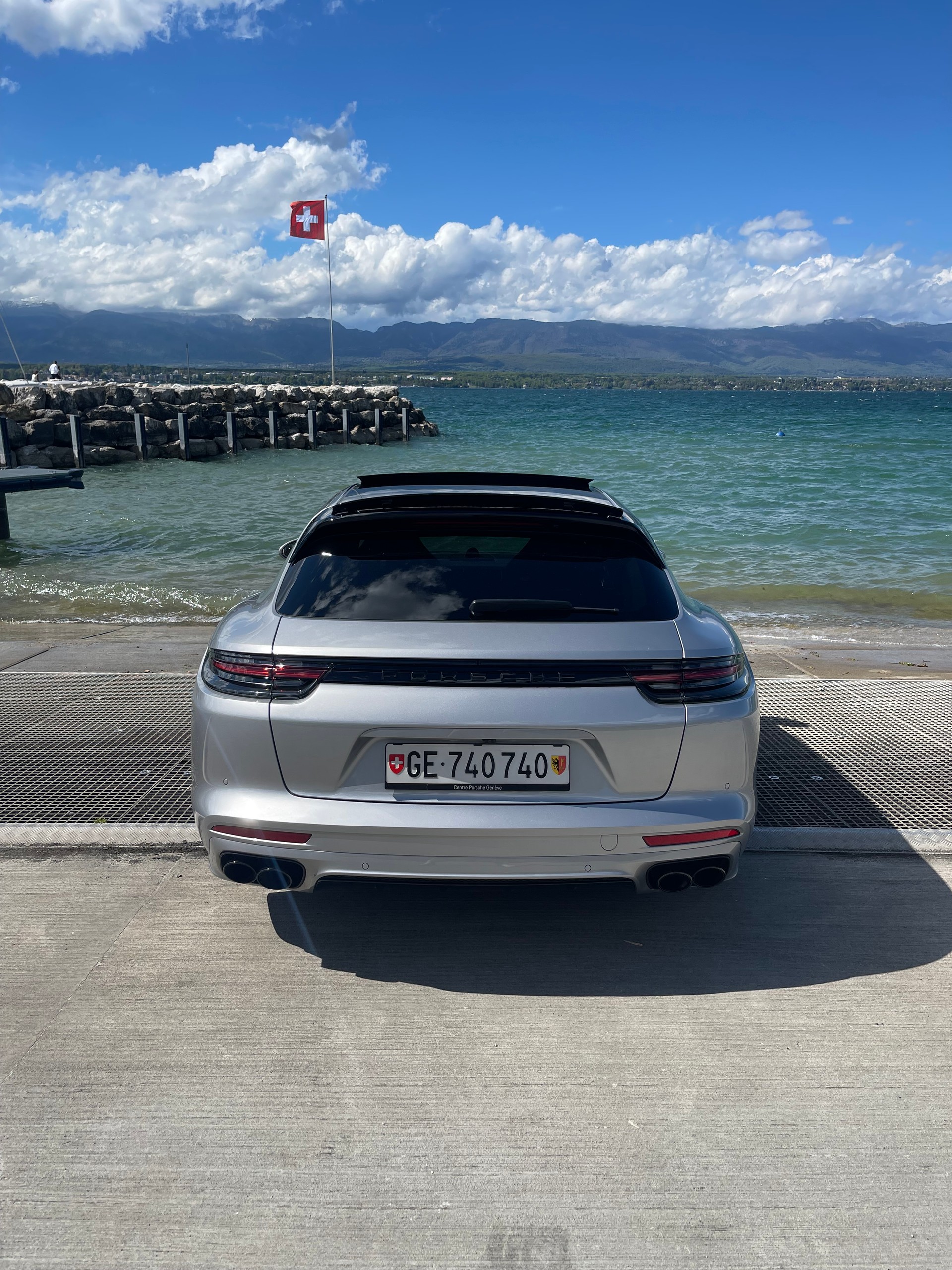 PORSCHE Panamera 4 E-Hybrid Sport Turismo PDK-image-4