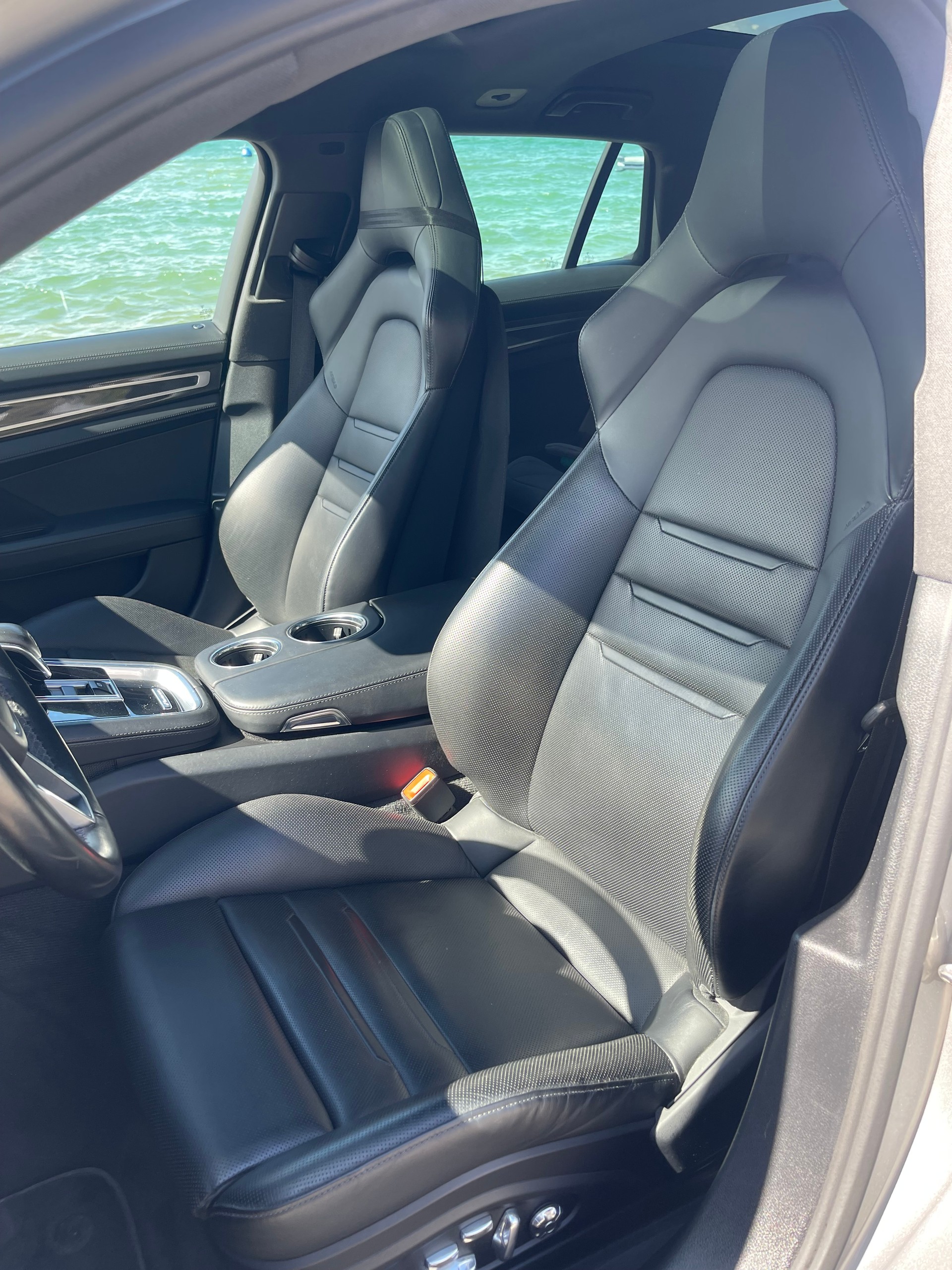 PORSCHE Panamera 4 E-Hybrid Sport Turismo PDK-image-13
