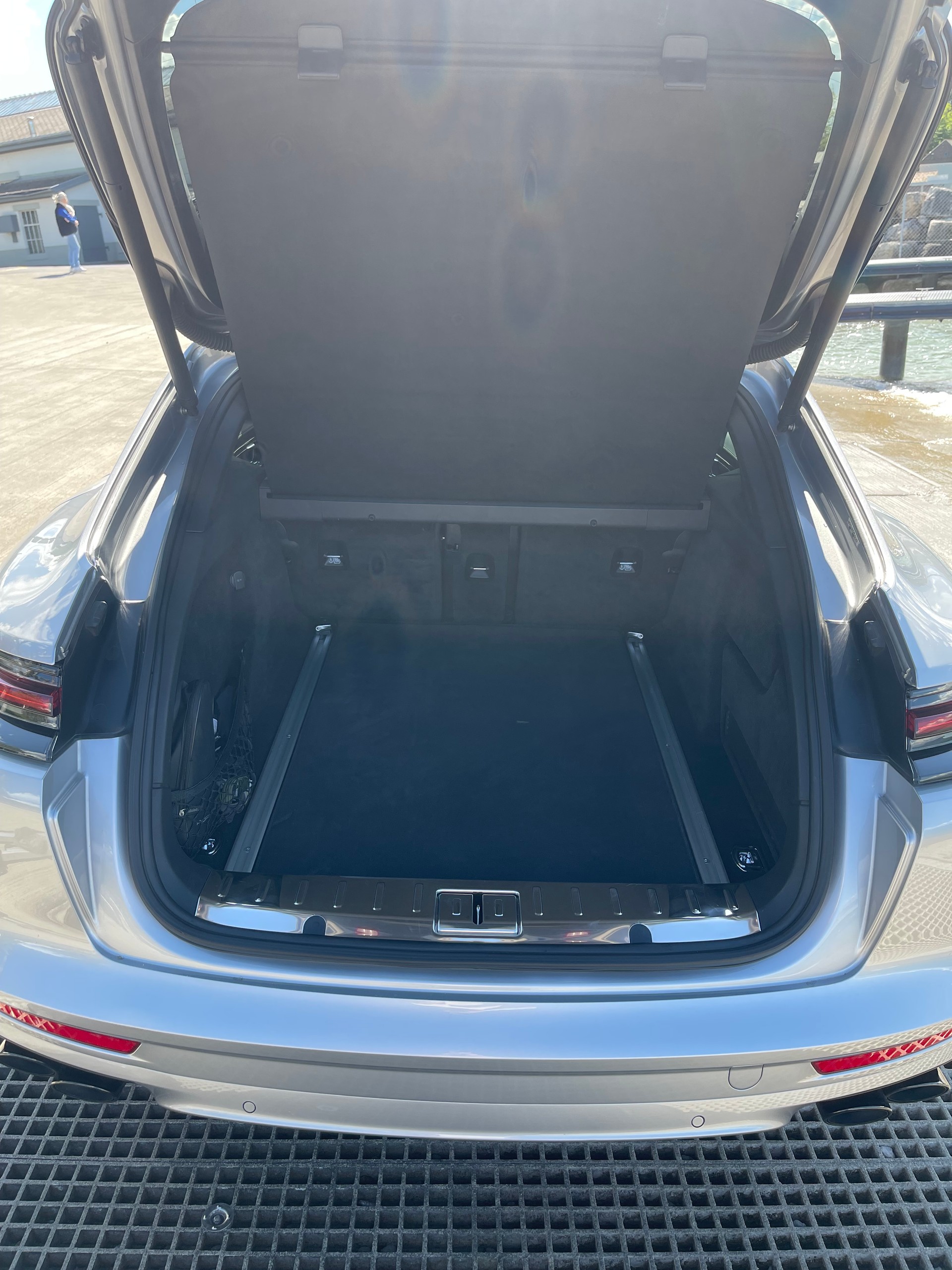 PORSCHE Panamera 4 E-Hybrid Sport Turismo PDK-image-18