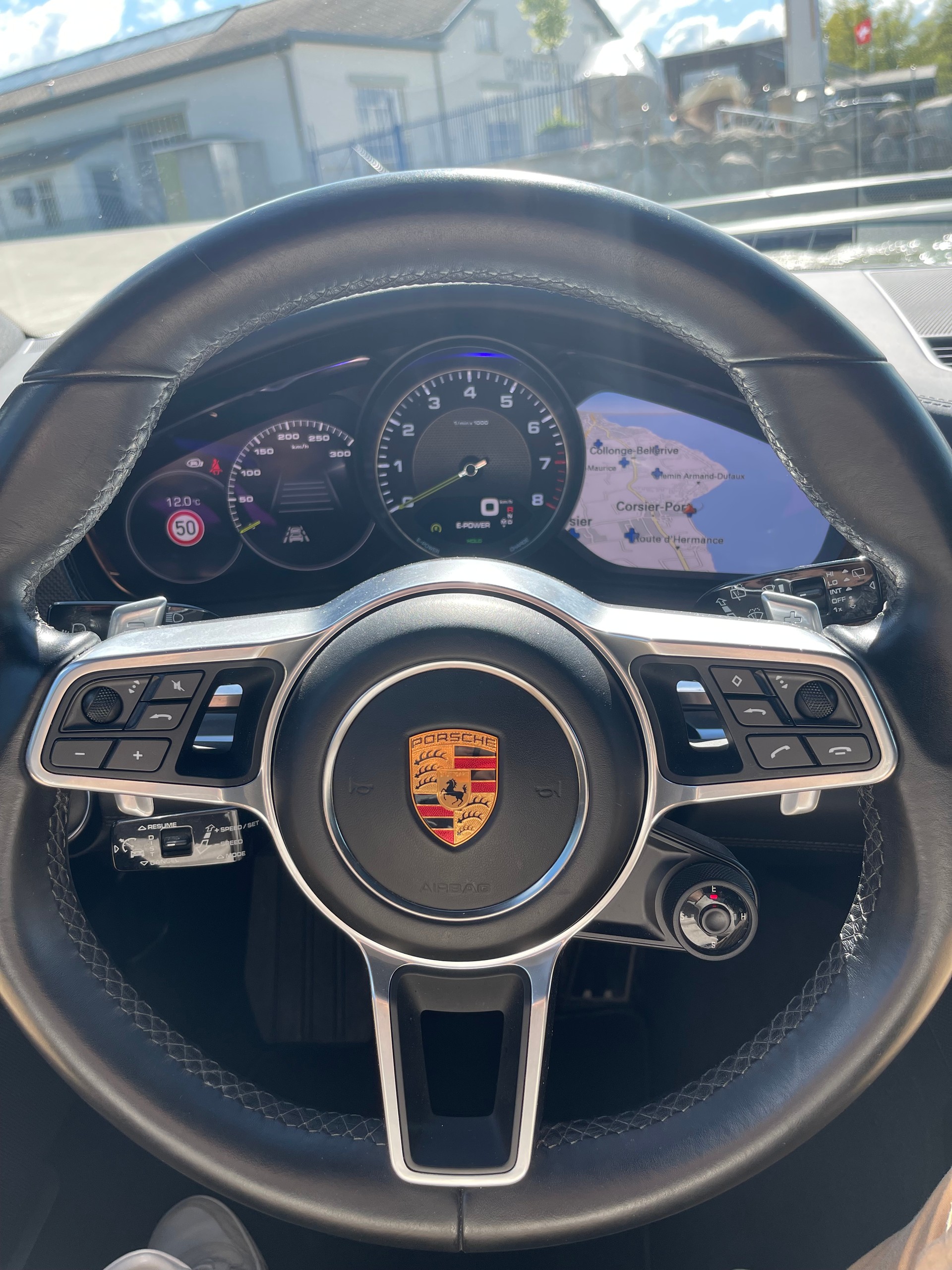 PORSCHE Panamera 4 E-Hybrid Sport Turismo PDK-image-10