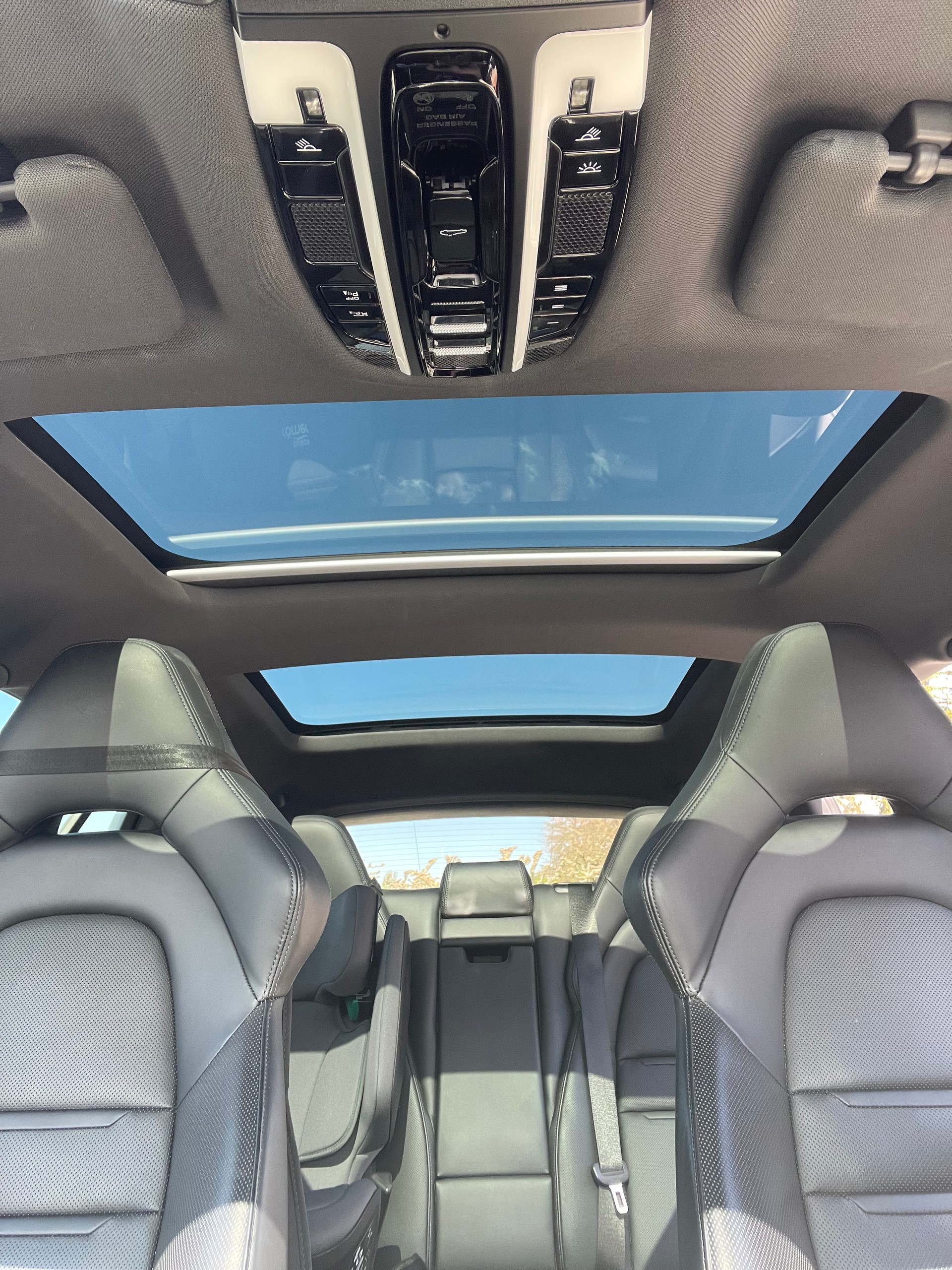 PORSCHE Panamera 4 E-Hybrid Sport Turismo PDK-image-16
