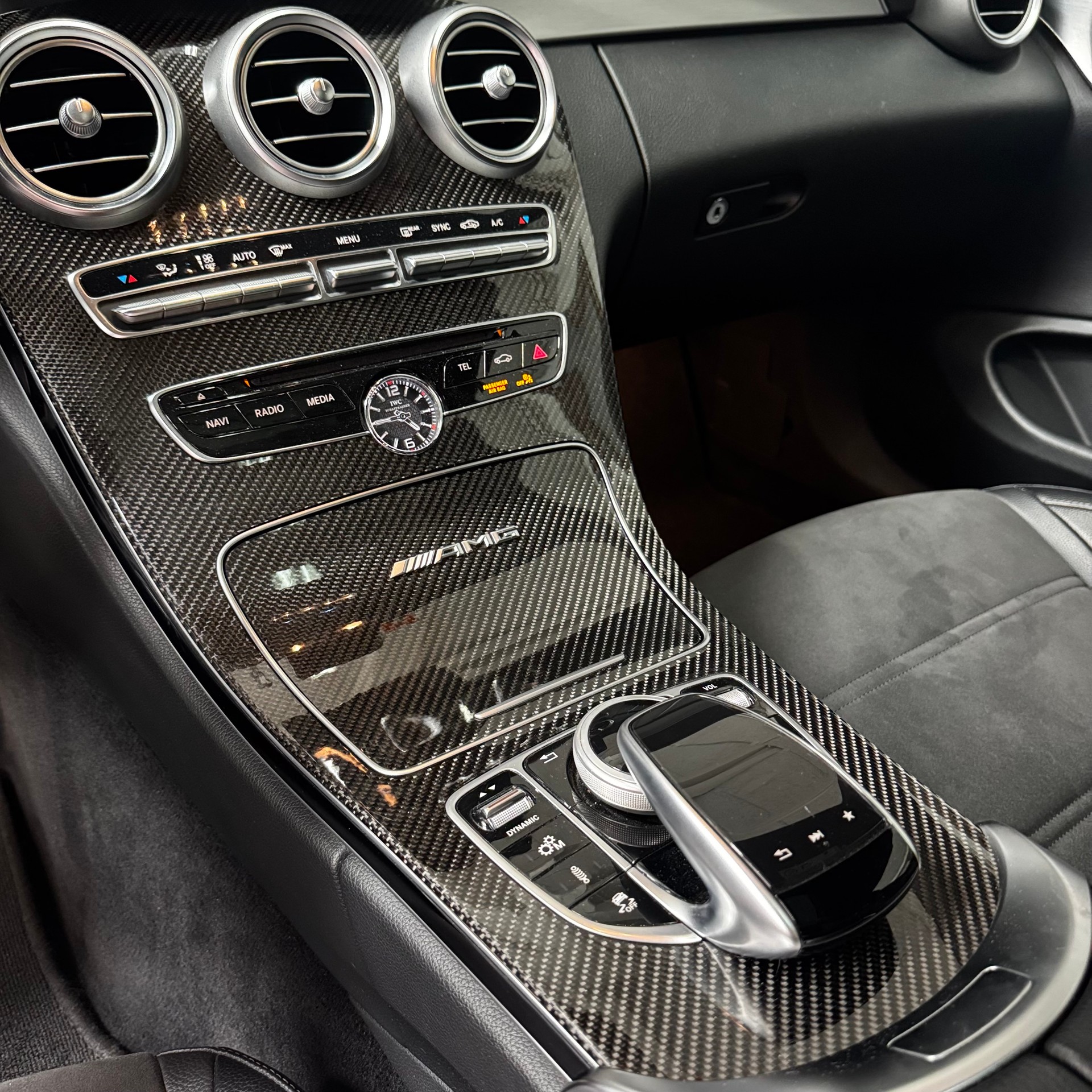 MERCEDES-BENZ C 63 AMG Speedshift-image-12