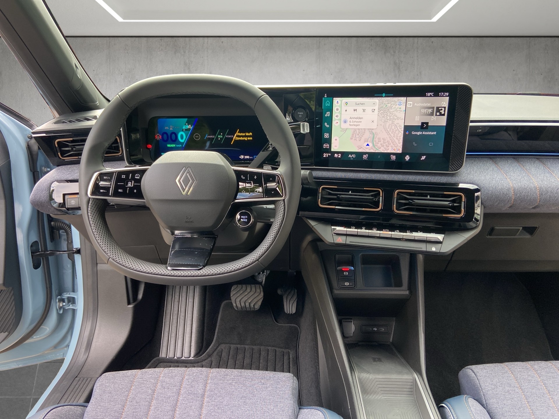 RENAULT R4 E-Tech Comfort Range 52 kWh Techno-image-8