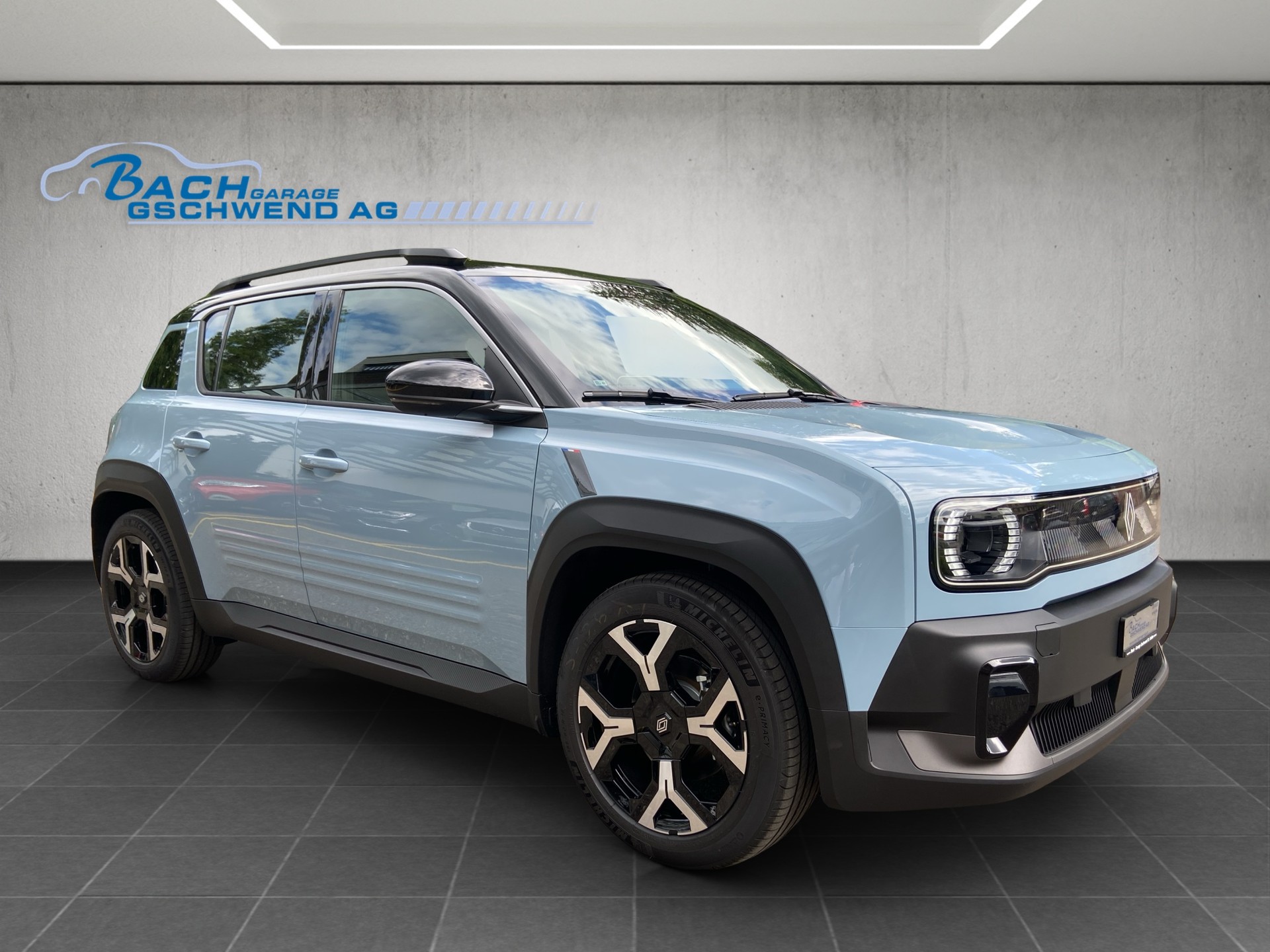 RENAULT R4 E-Tech Comfort Range 52 kWh Techno-image-2